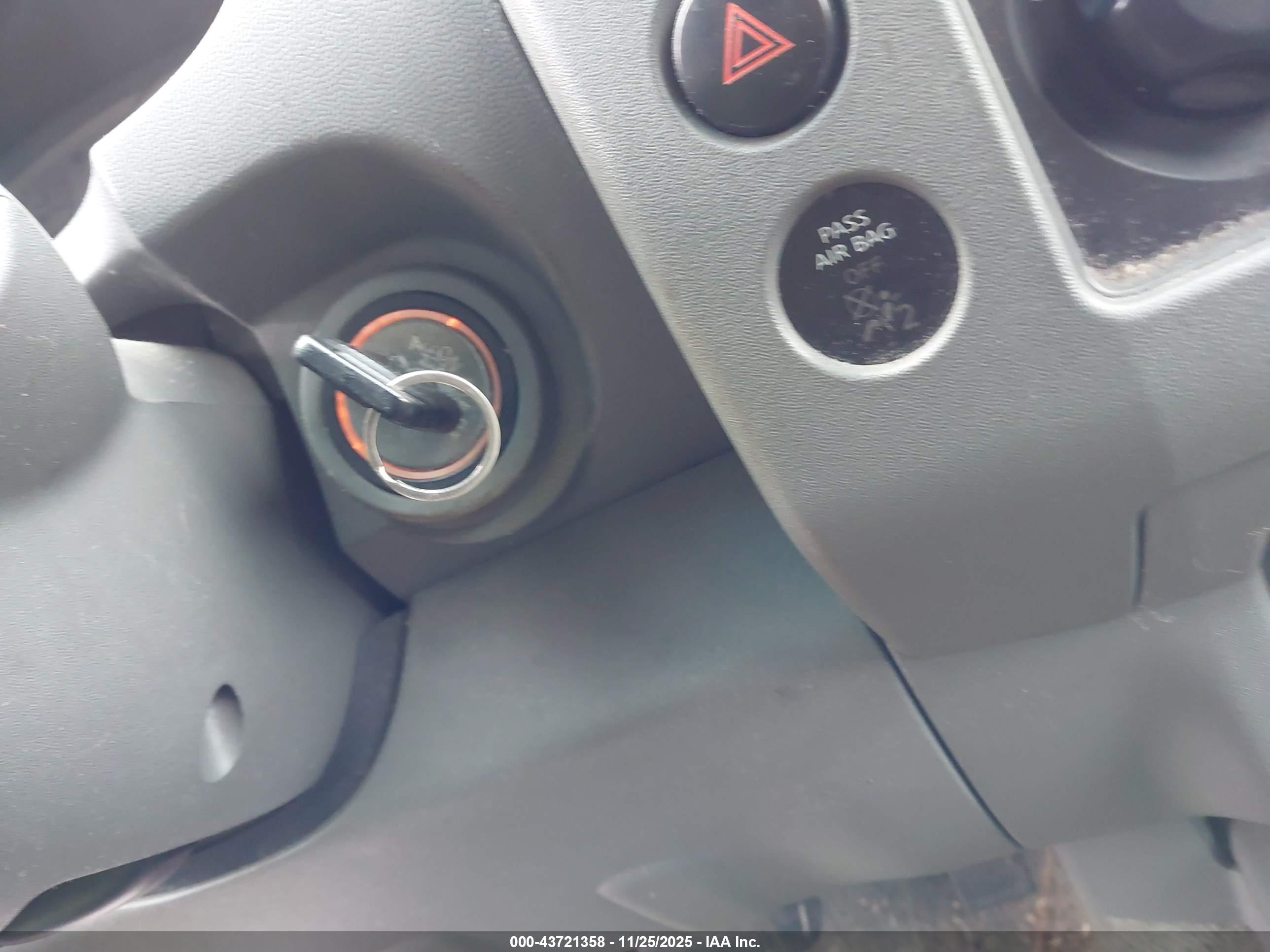 NISSAN FRONTIER image 11
