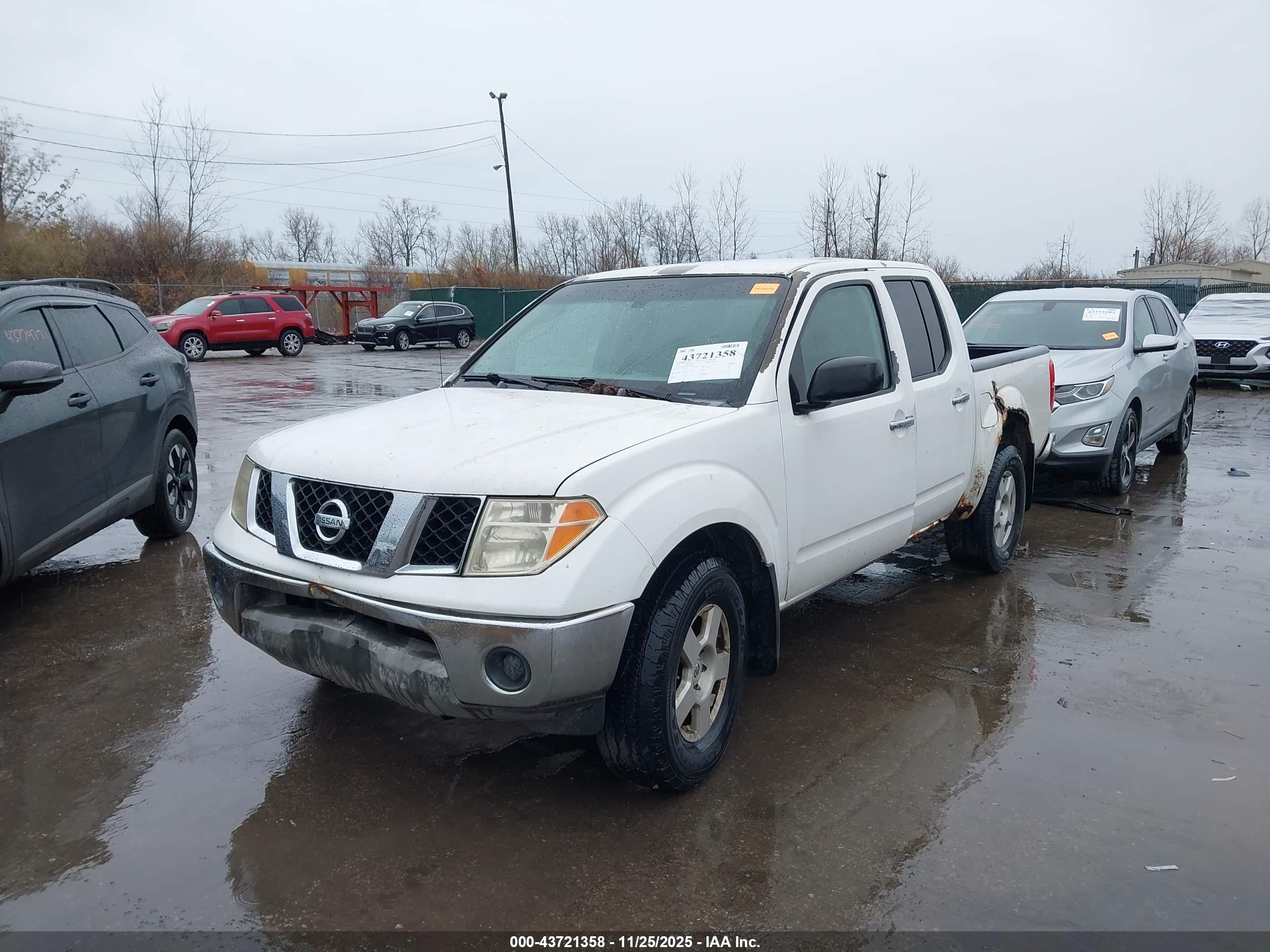NISSAN FRONTIER image 2