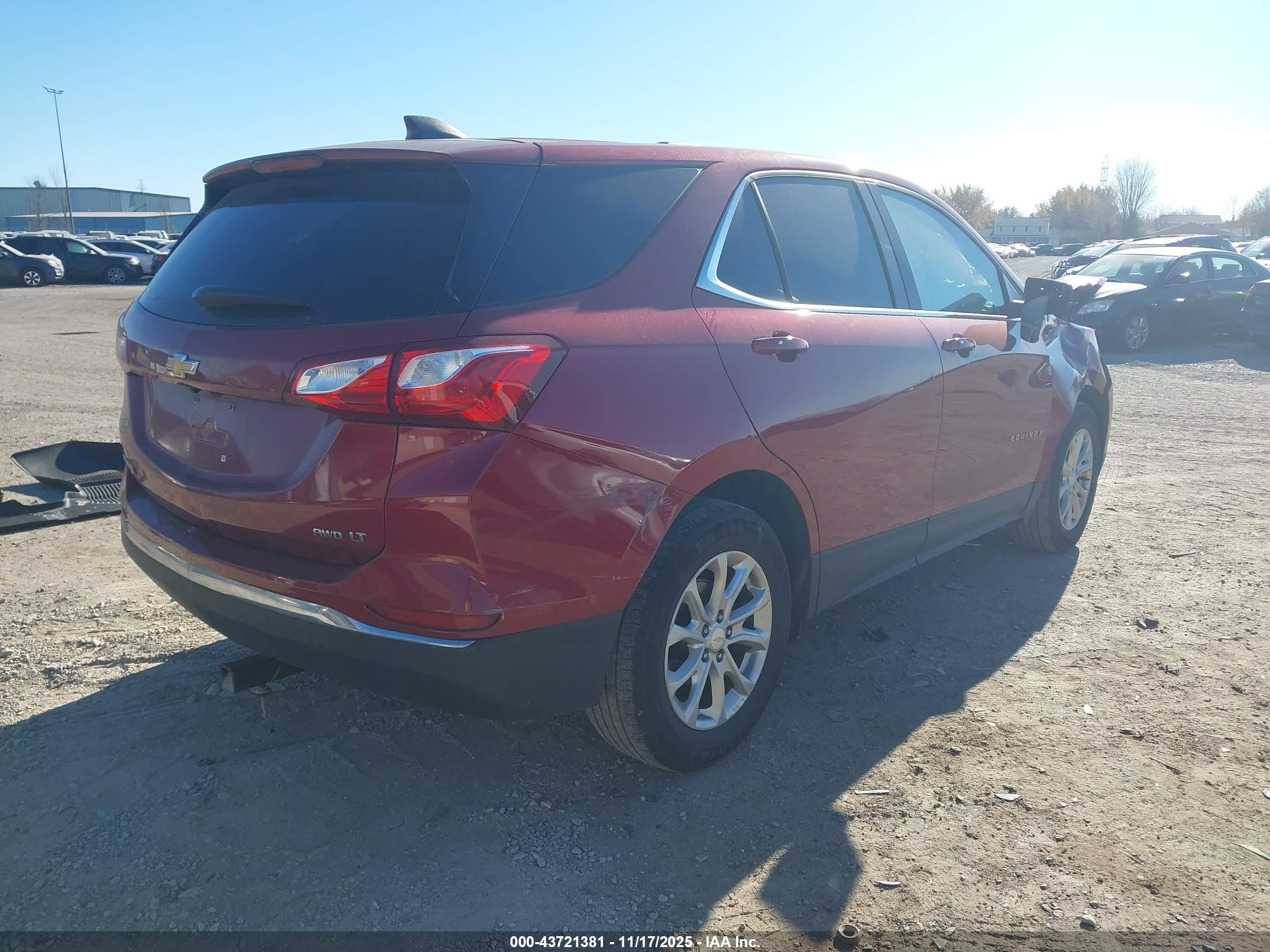 CHEVROLET EQUINOX image 4