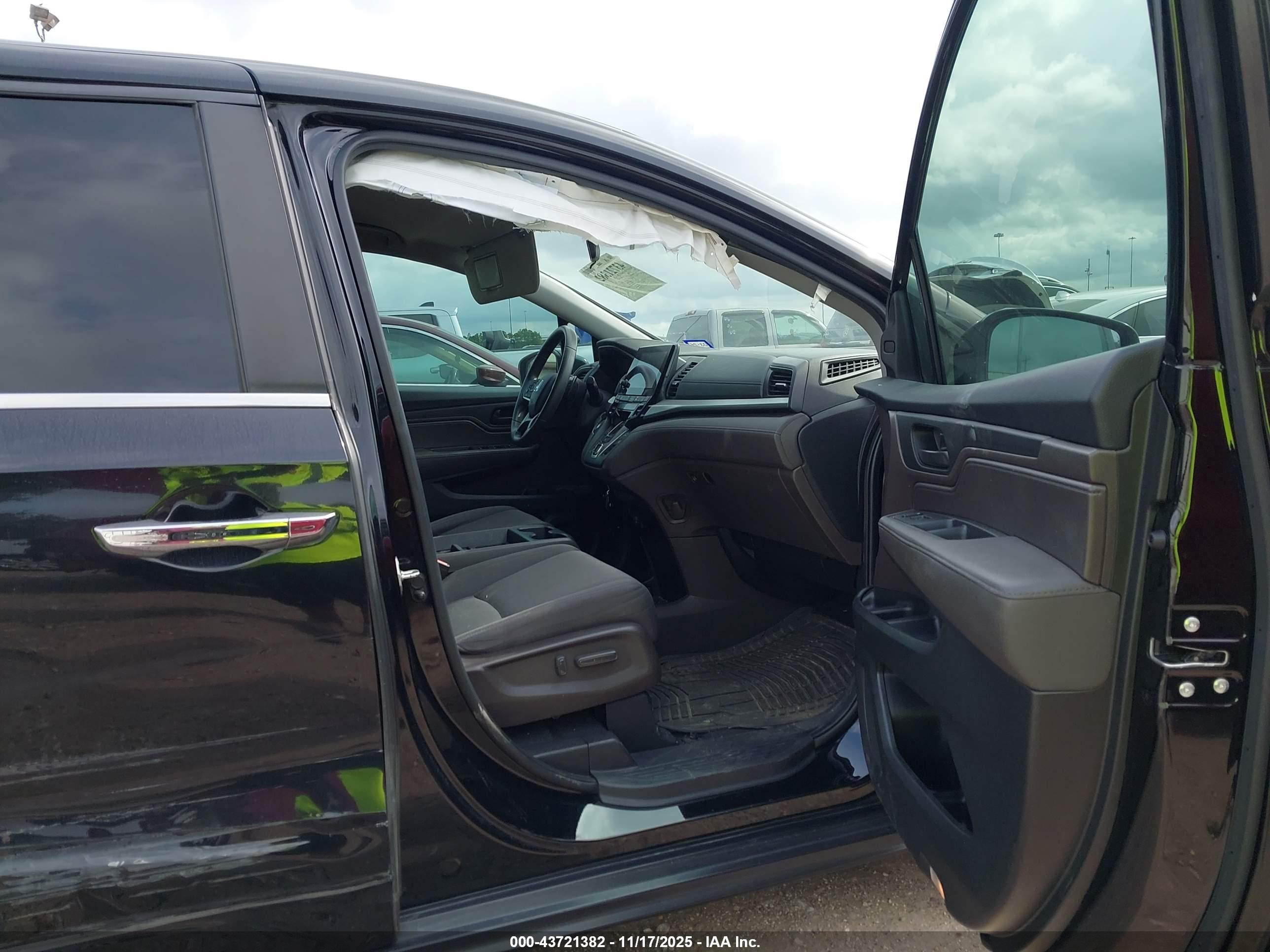 HONDA ODYSSEY image 5