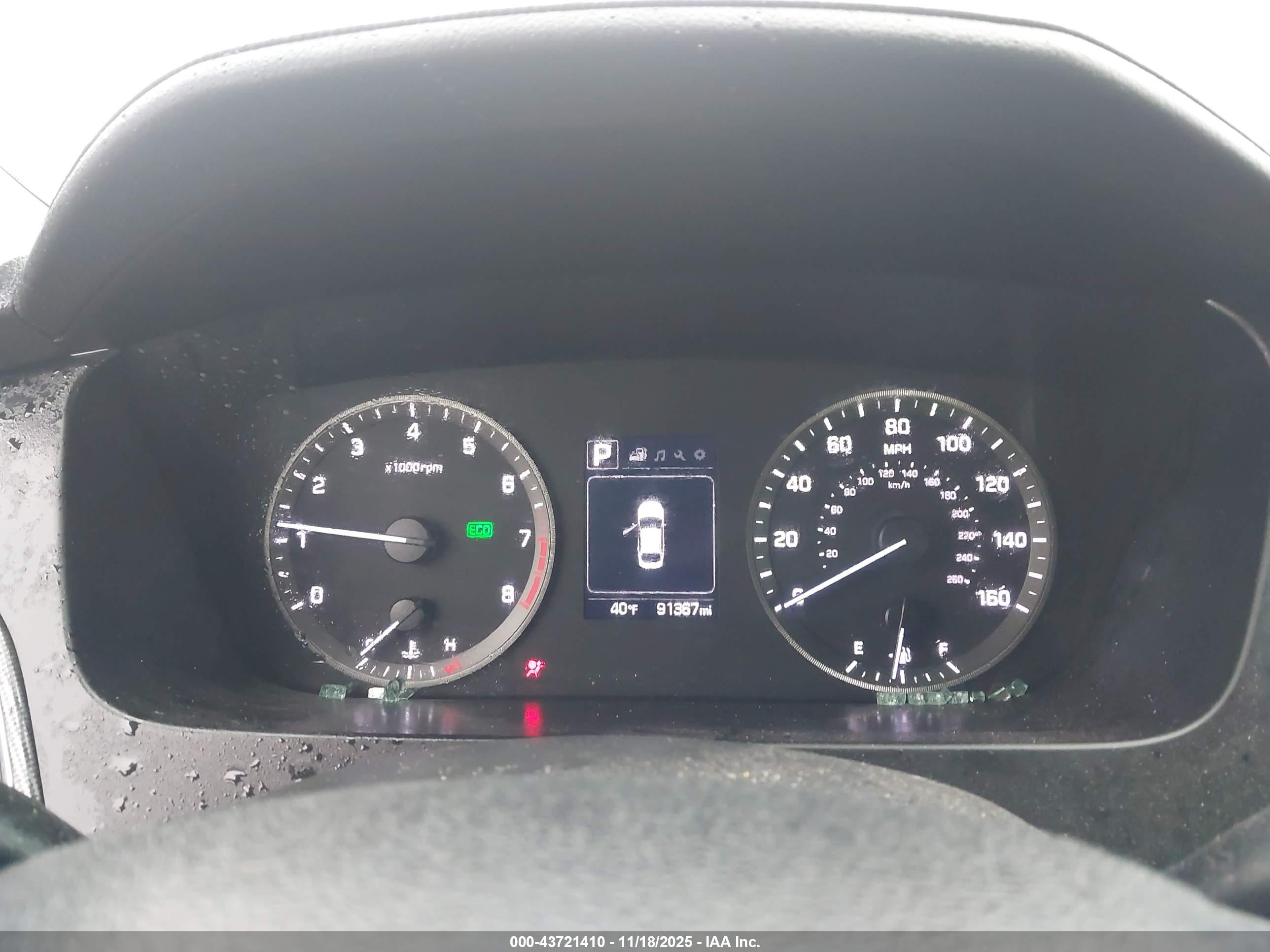 HYUNDAI SONATA image 7