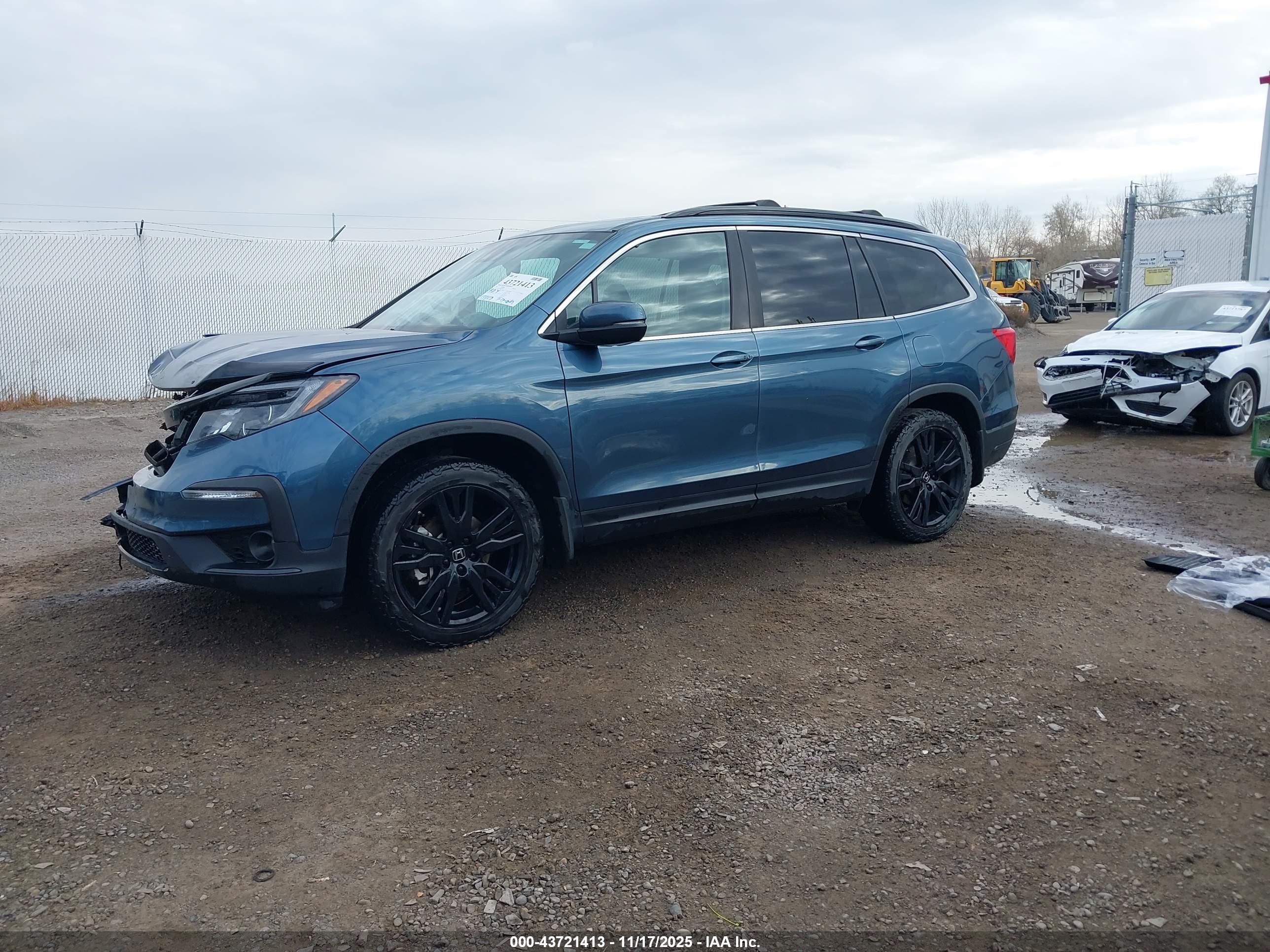 HONDA PILOT image 2