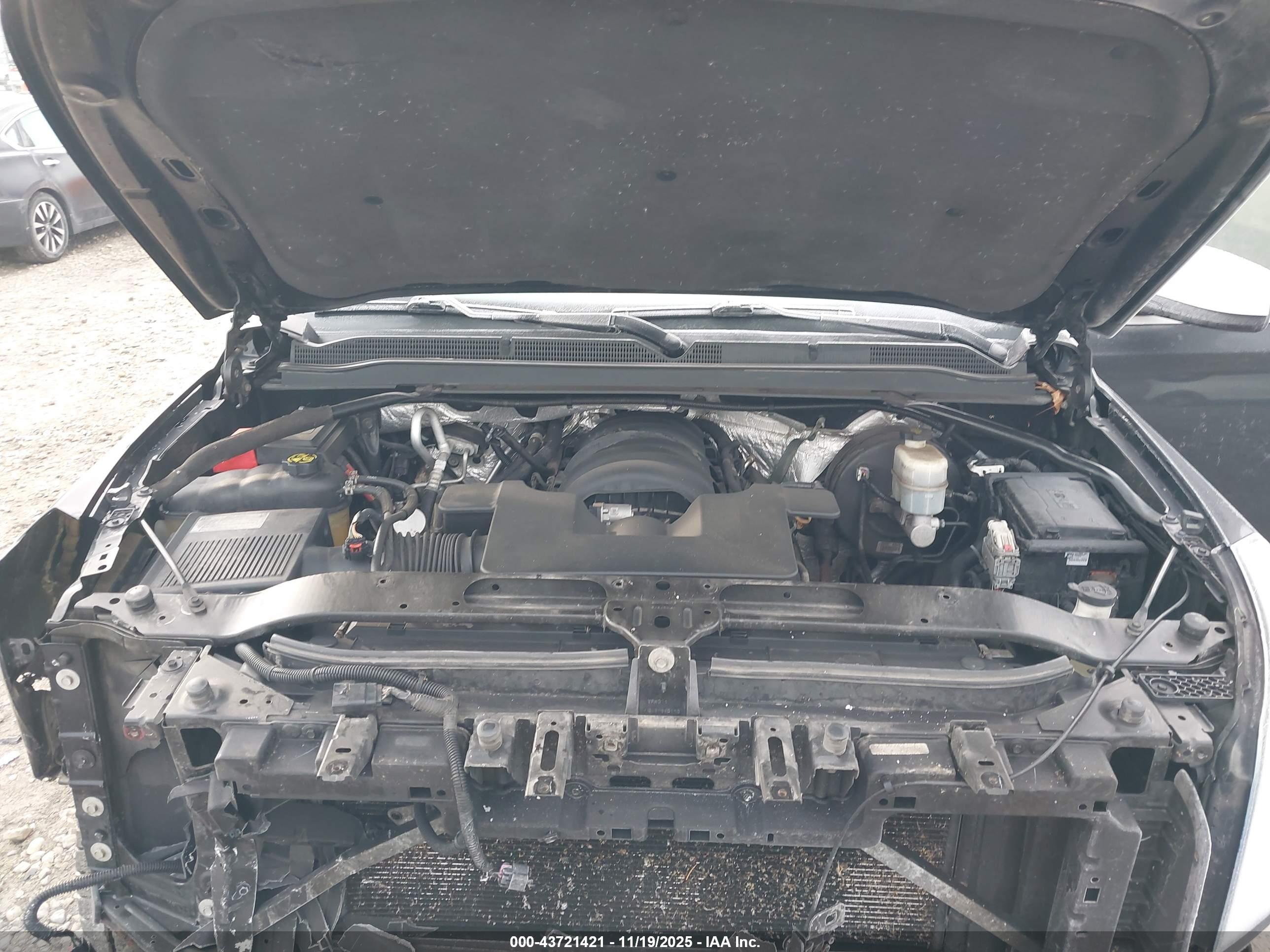 GMC YUKON image 10