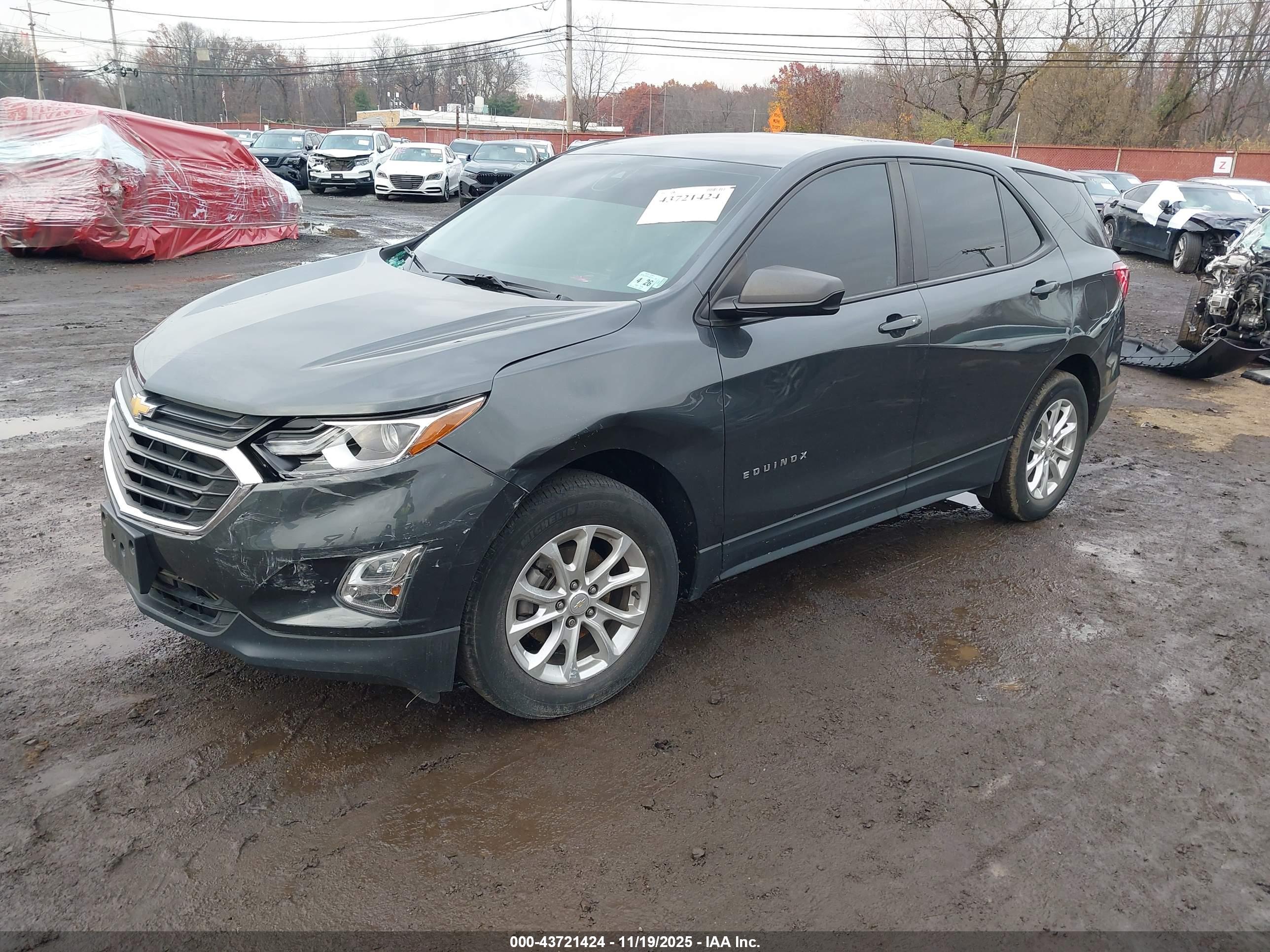 CHEVROLET EQUINOX image 2