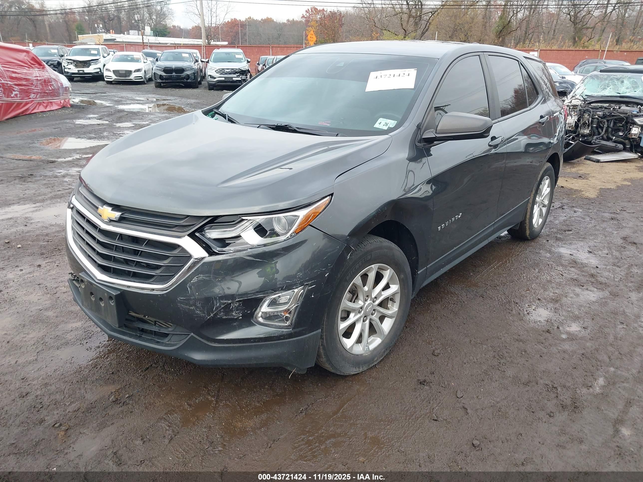 CHEVROLET EQUINOX image 6