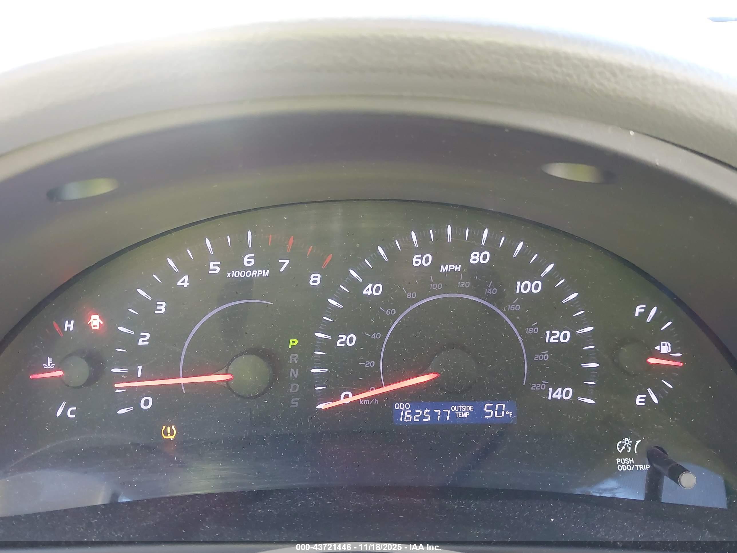 TOYOTA CAMRY image 7