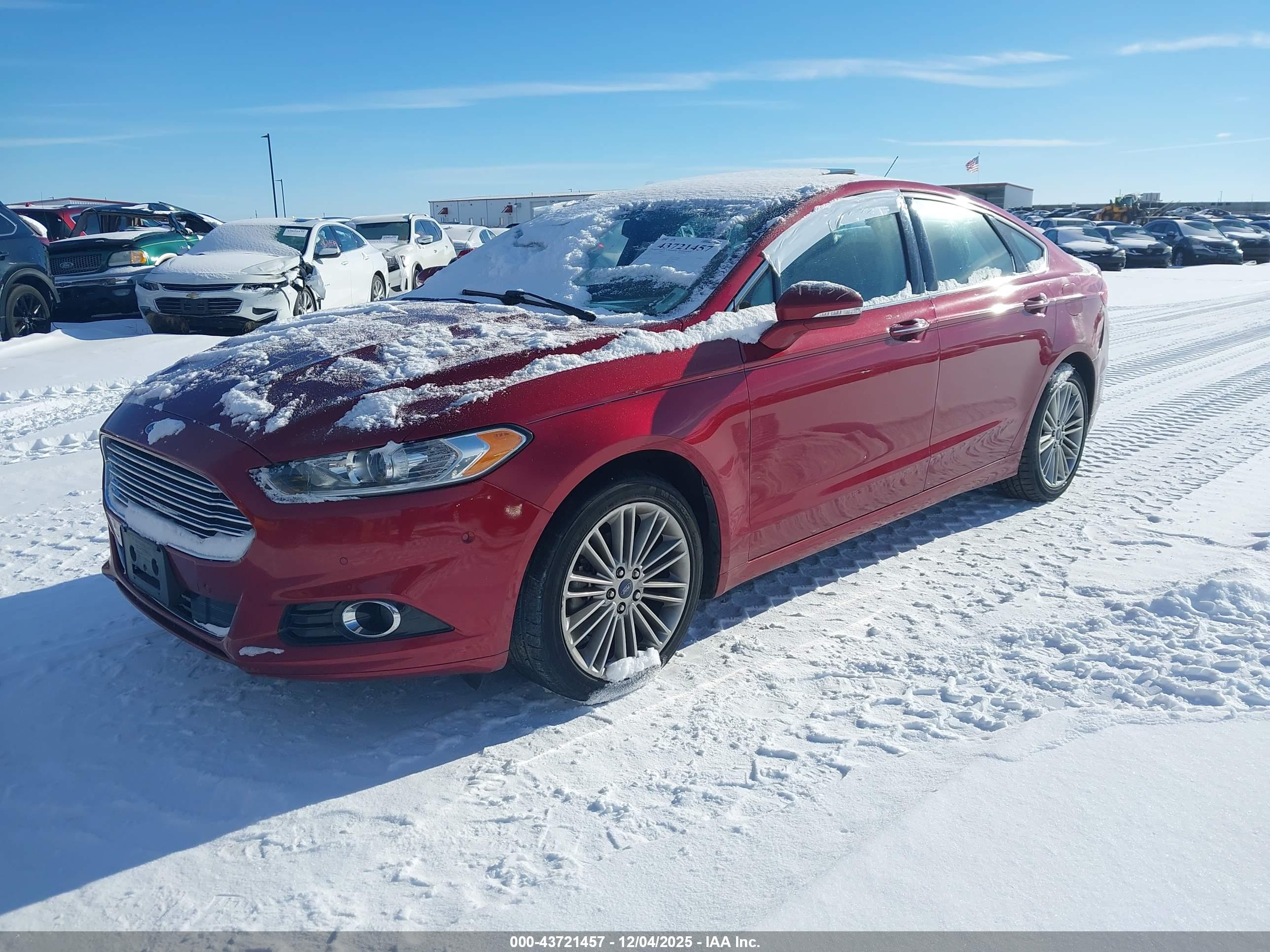 FORD FUSION image 2