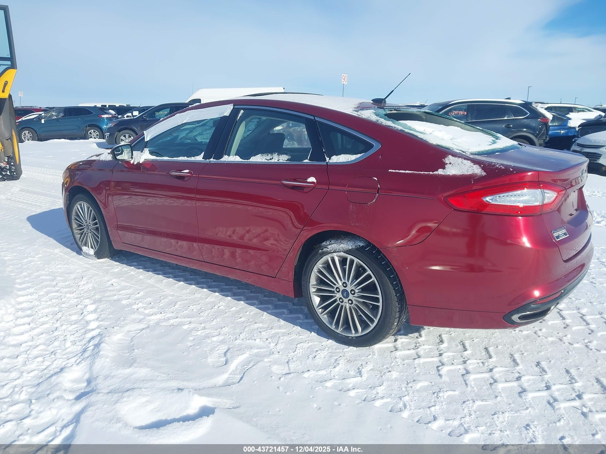 FORD FUSION image 3
