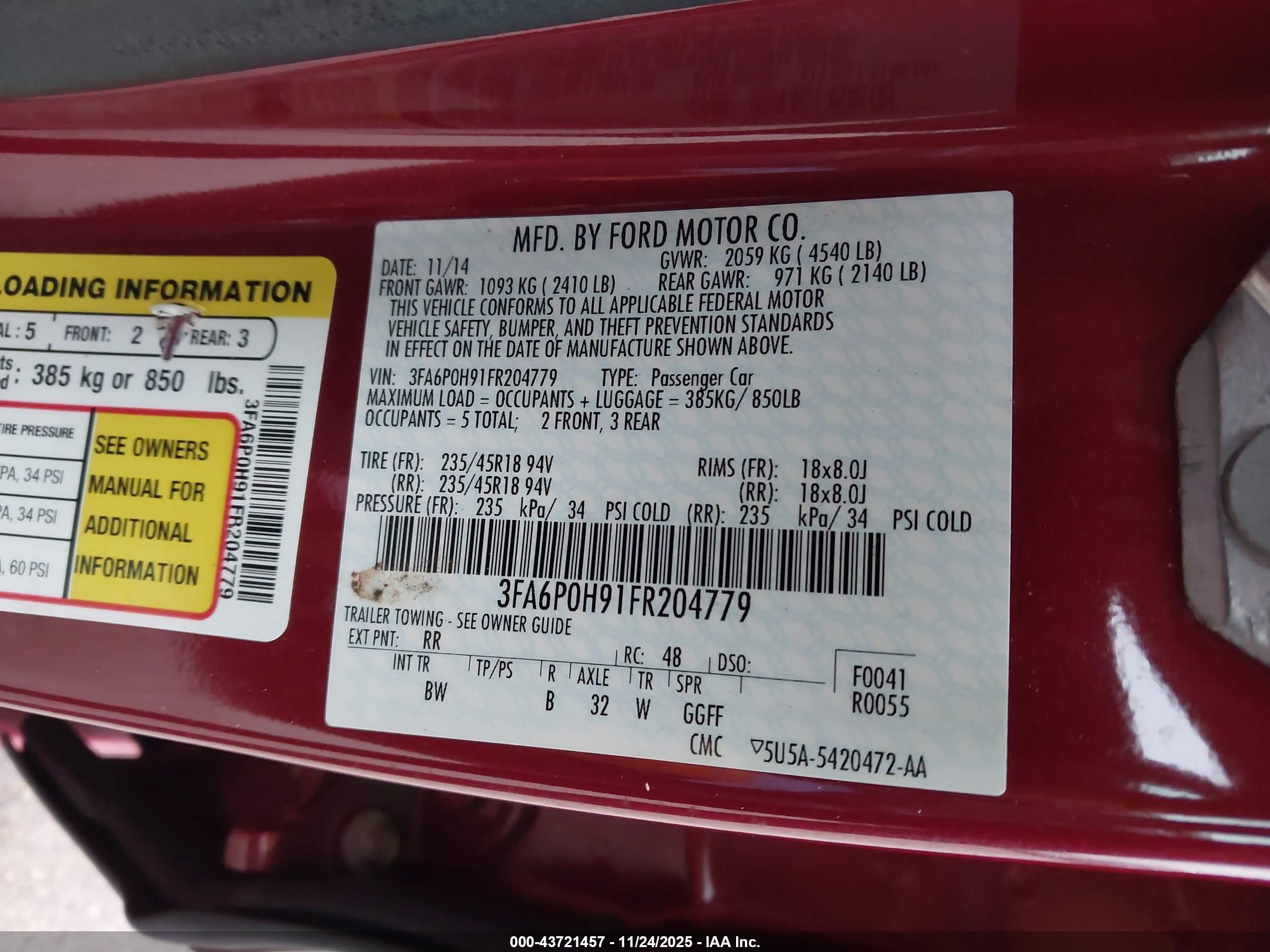 FORD FUSION image 9