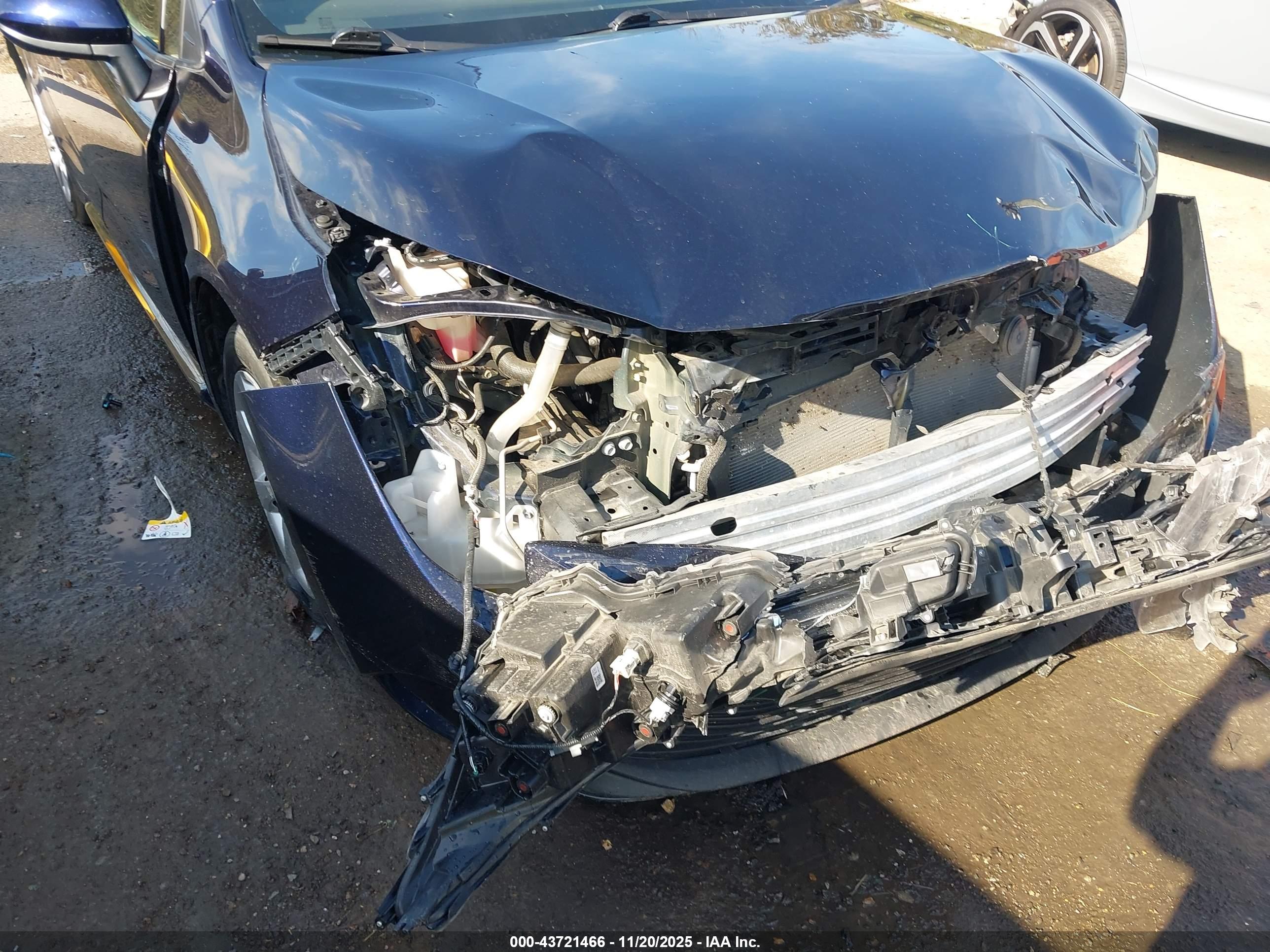 TOYOTA COROLLA image 6