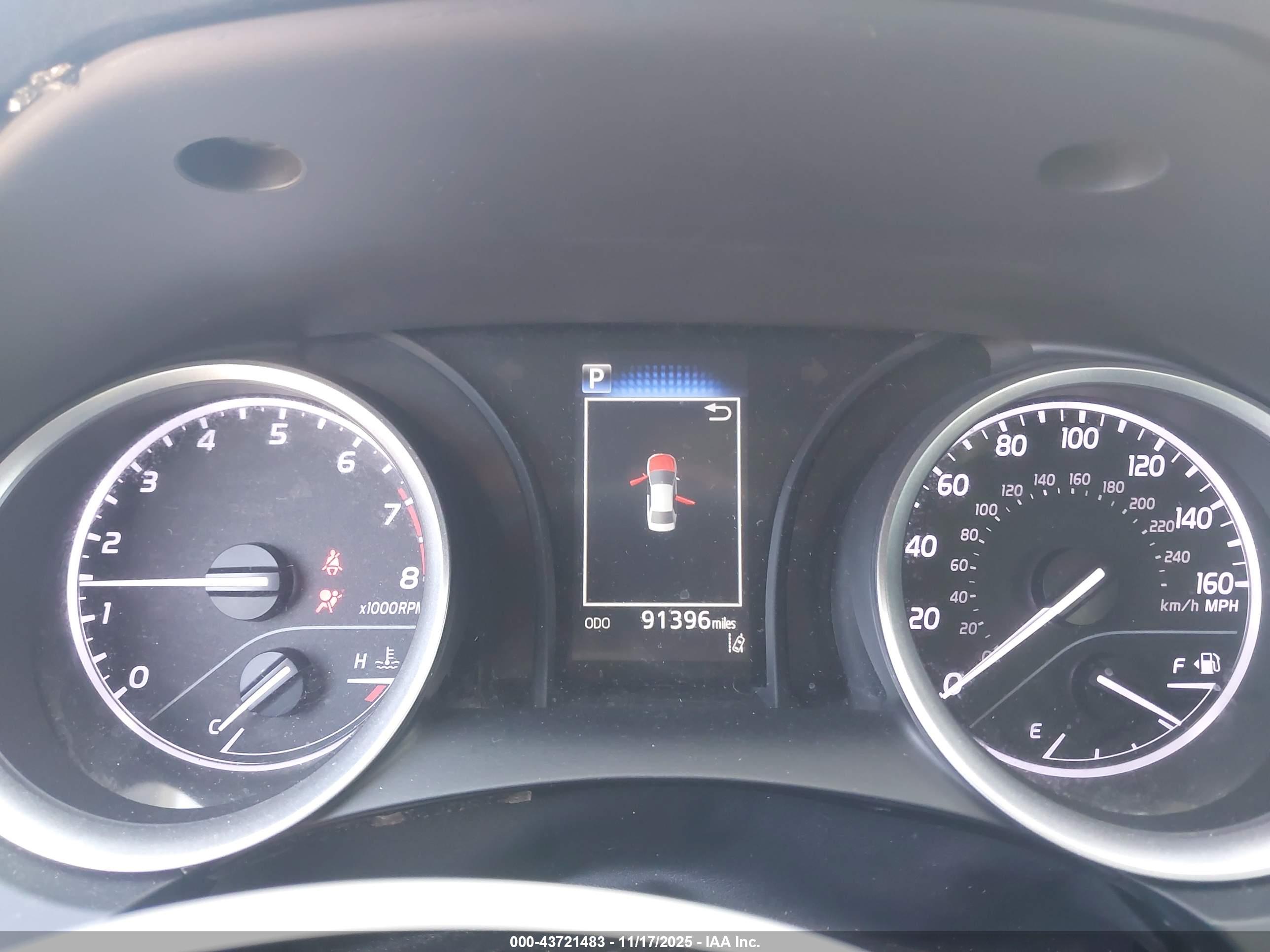 TOYOTA CAMRY image 7