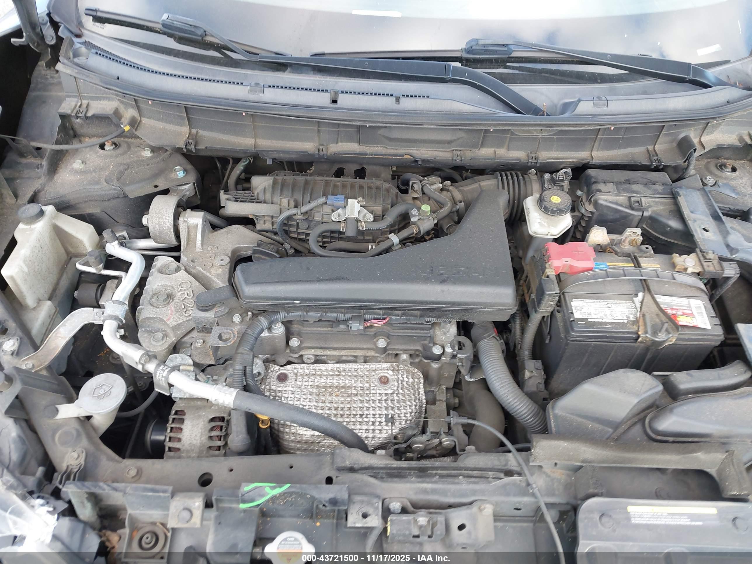 NISSAN ROGUE image 10