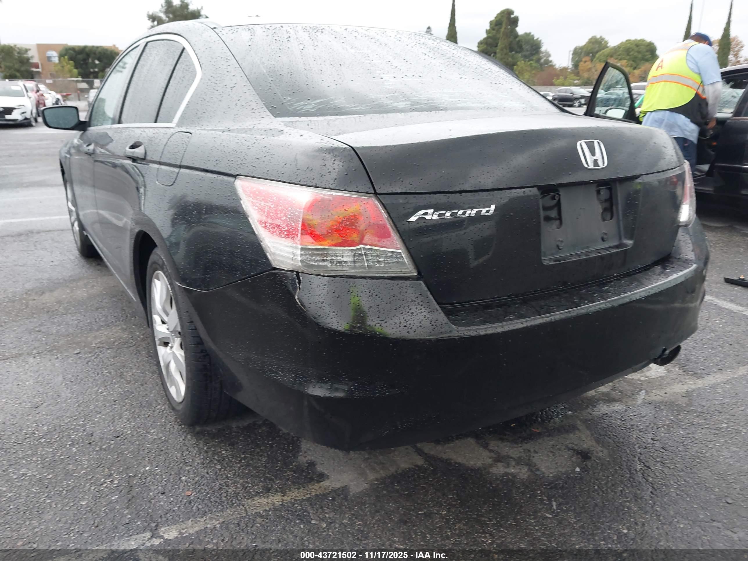 HONDA ACCORD image 3