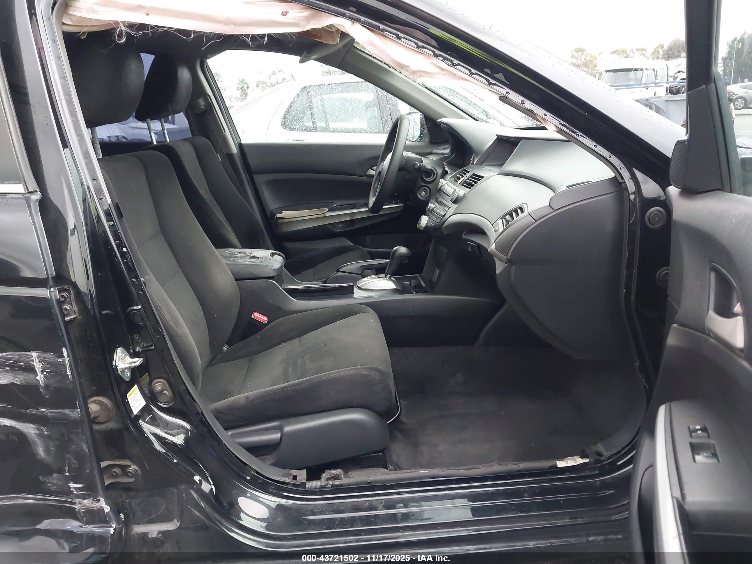 HONDA ACCORD image 5