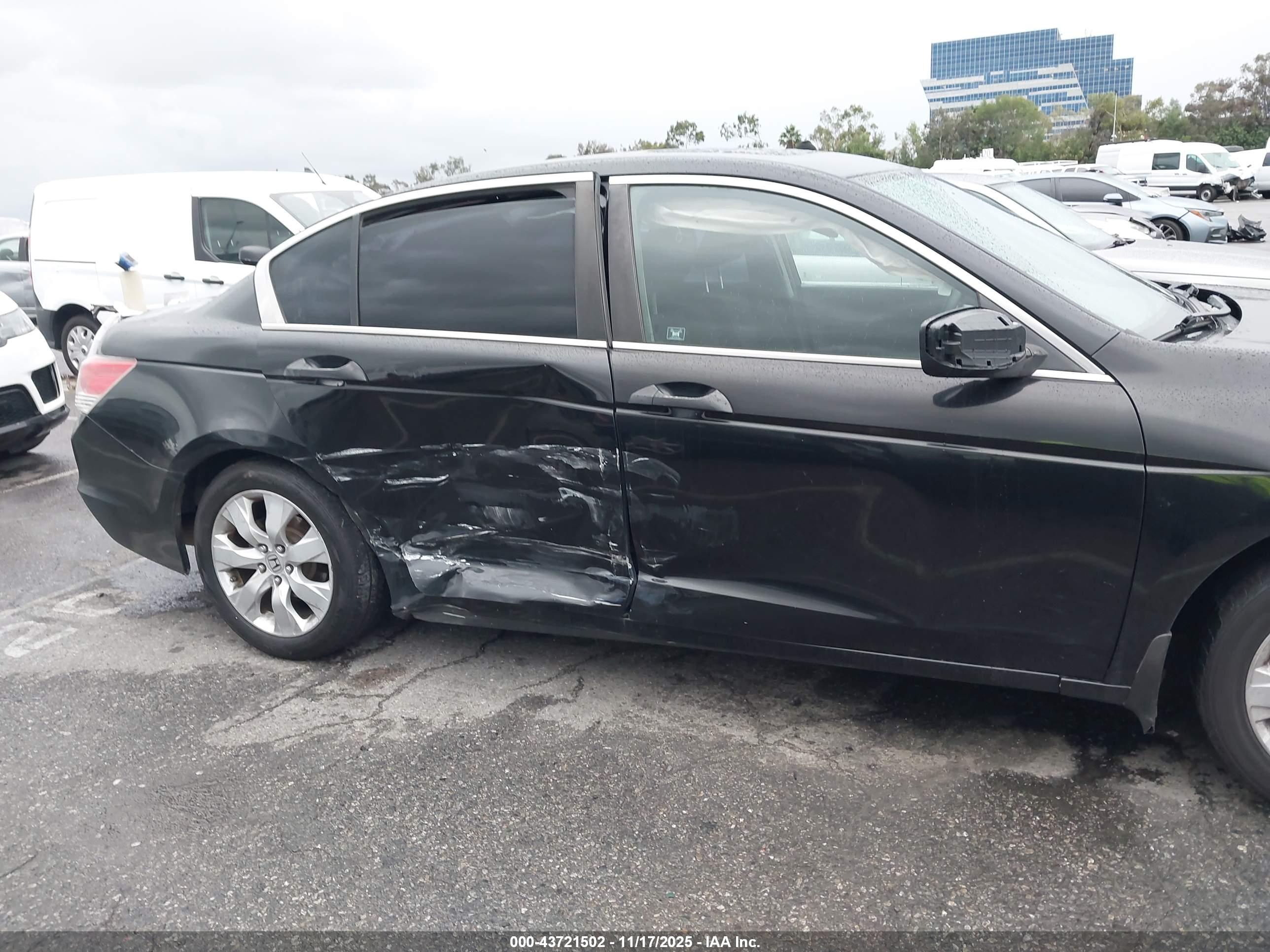 HONDA ACCORD image 6