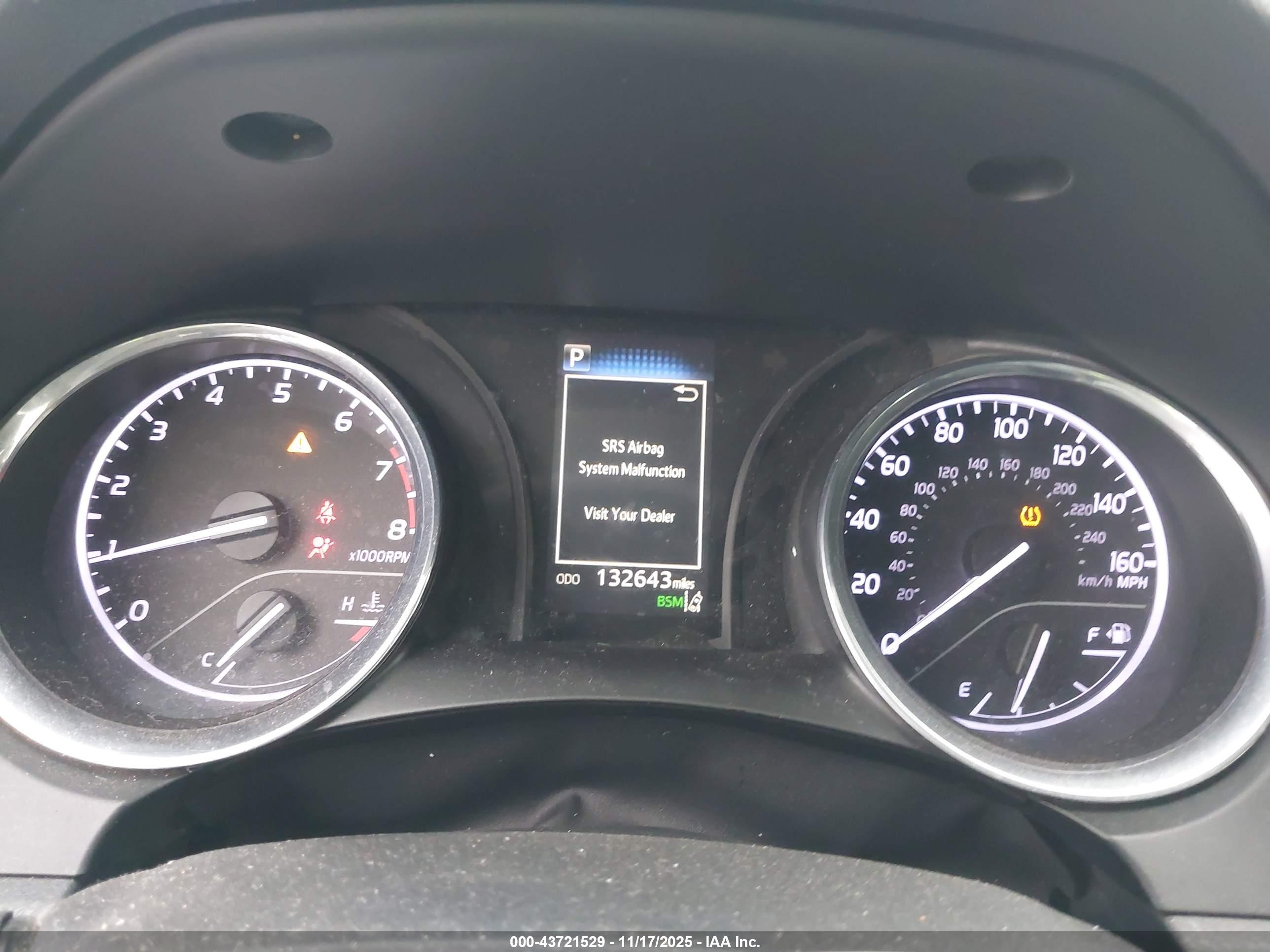 TOYOTA CAMRY image 7