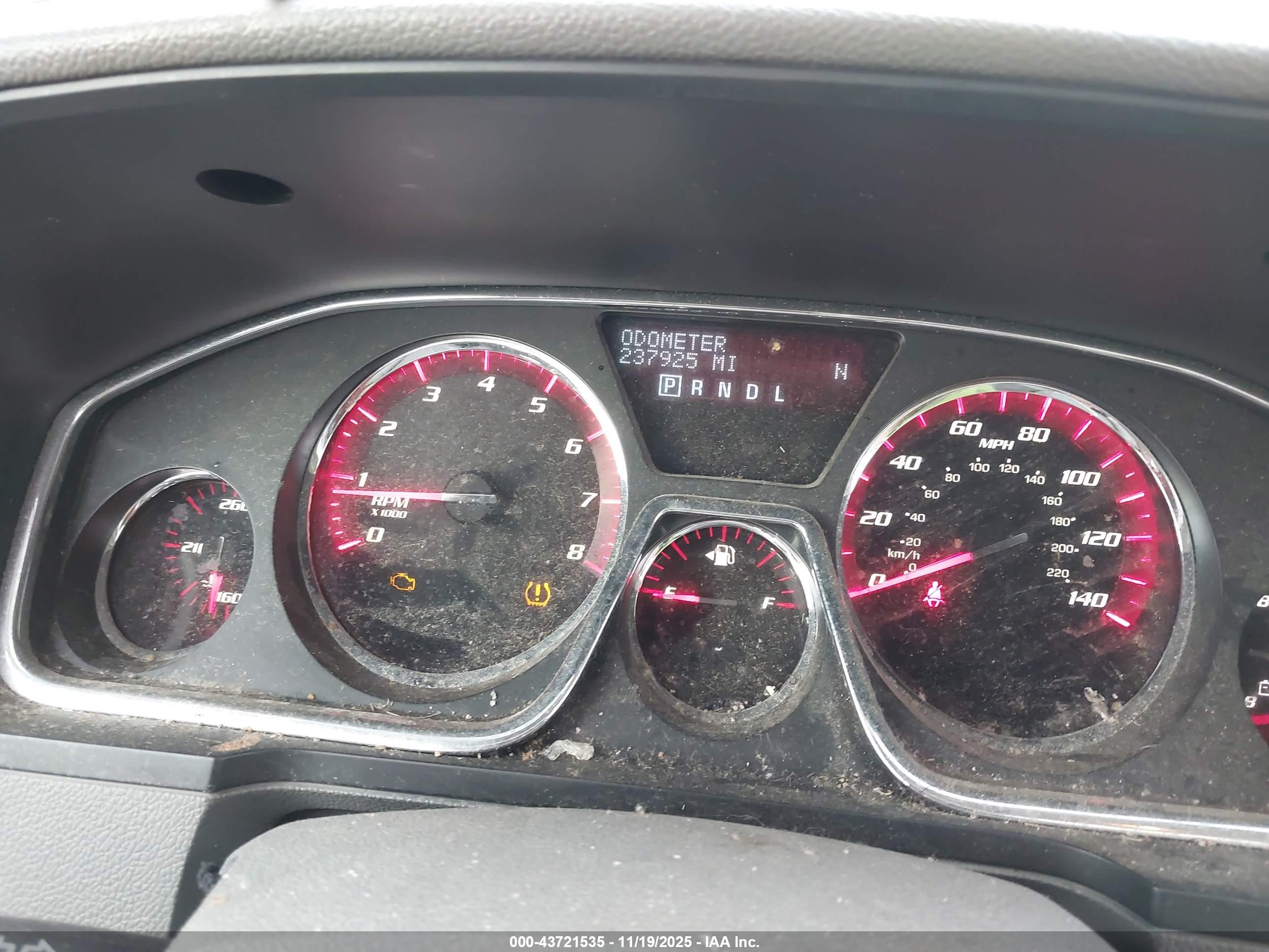 GMC ACADIA image 7
