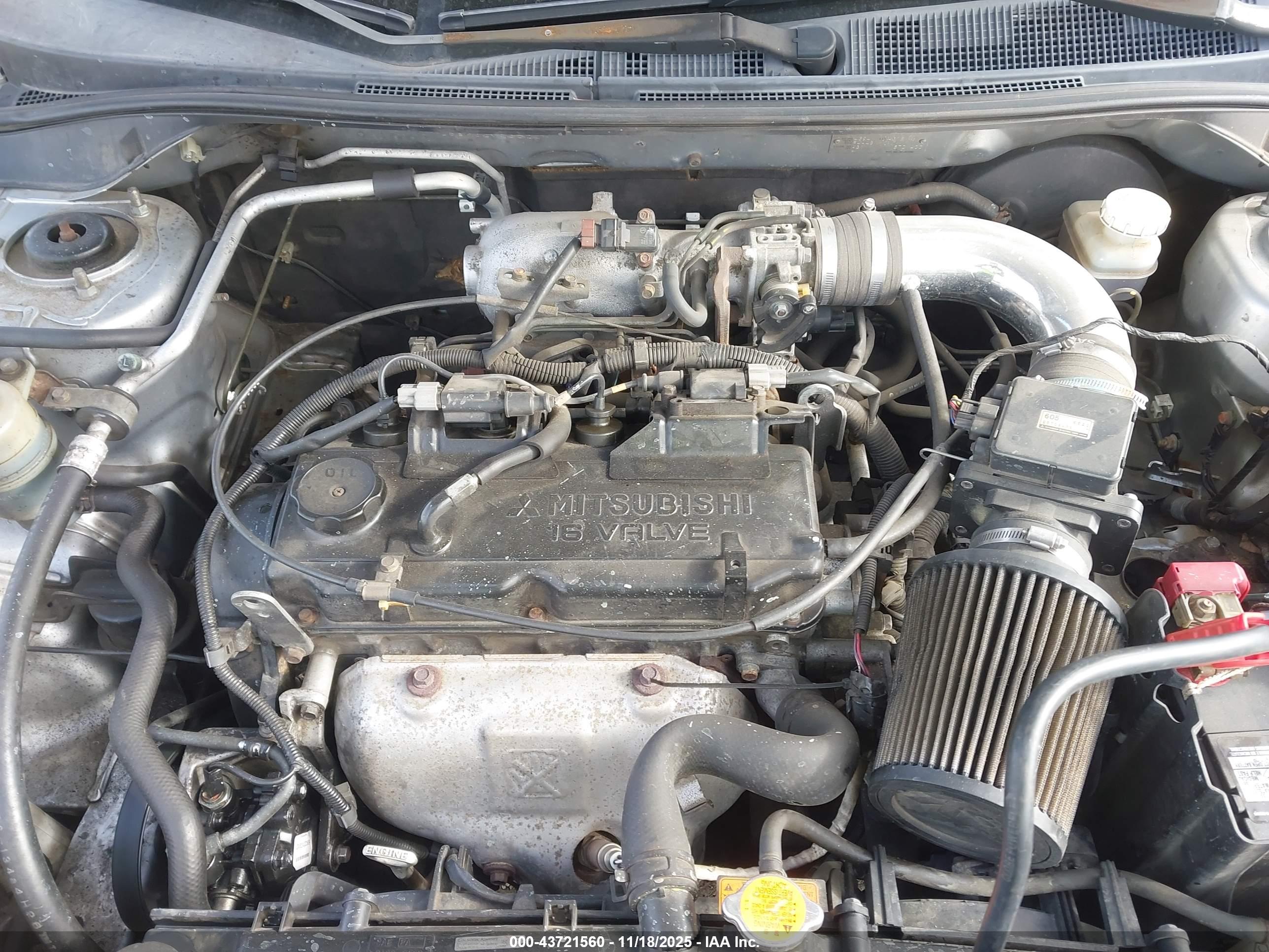 MITSUBISHI LANCER image 10
