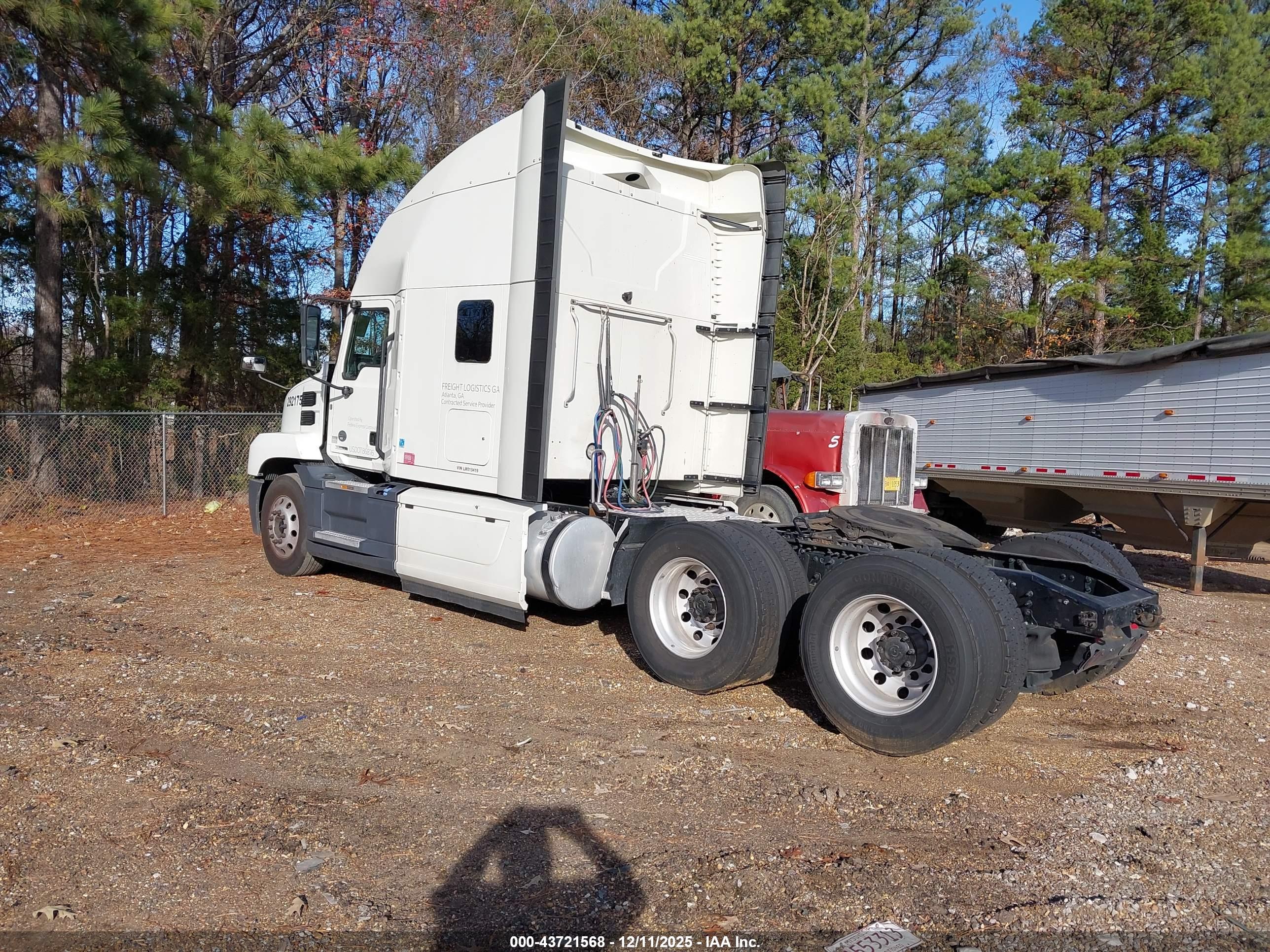 MACK ANTHEM image 3
