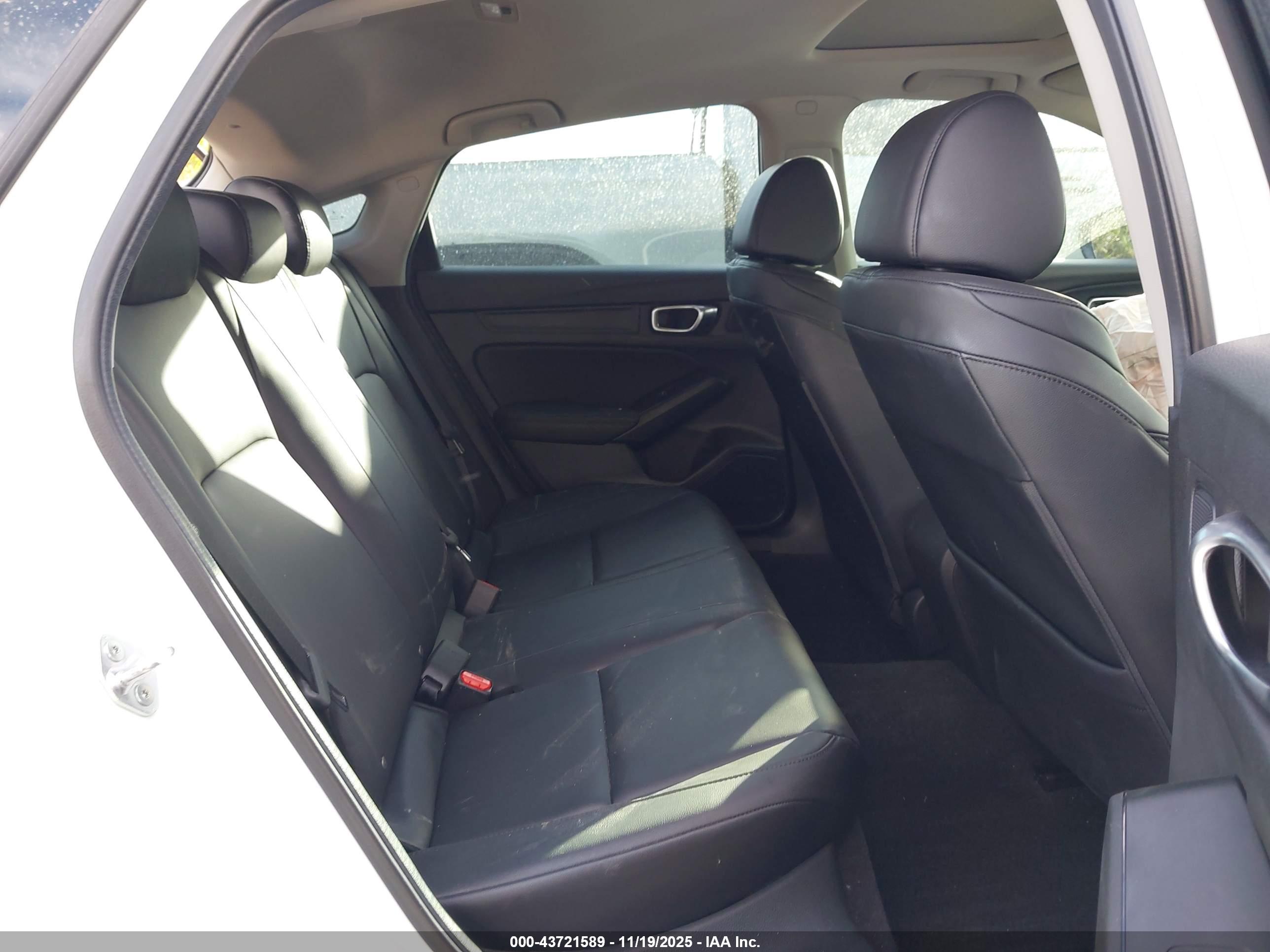 ACURA INTEGRA image 8