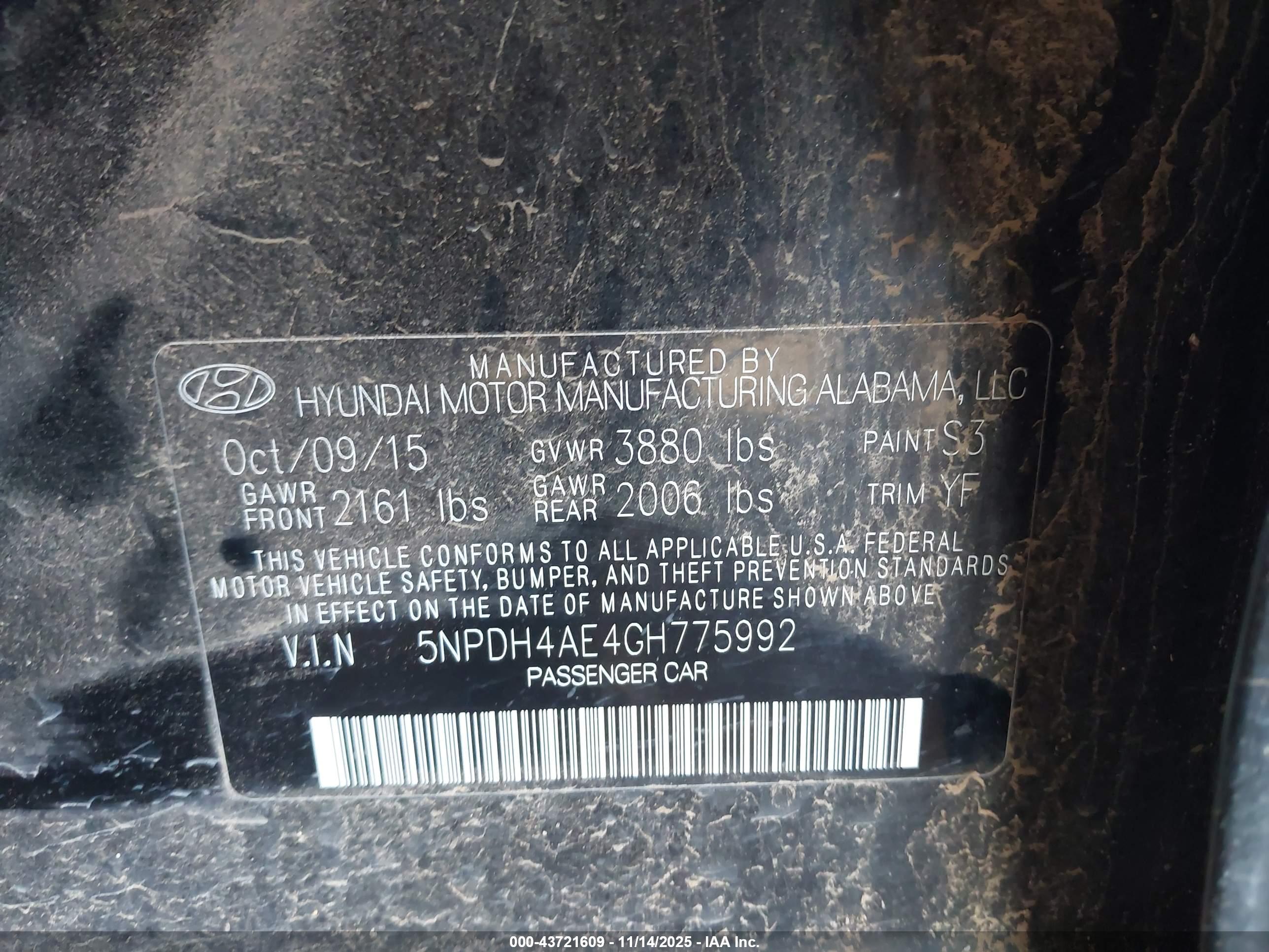 HYUNDAI ELANTRA image 9