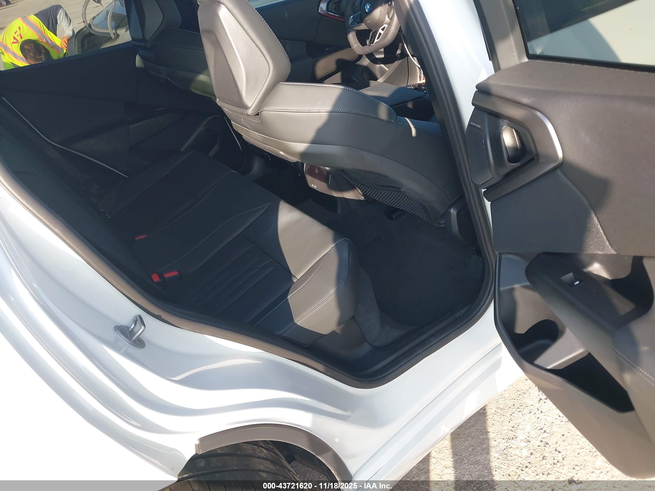 BMW X3 image 8