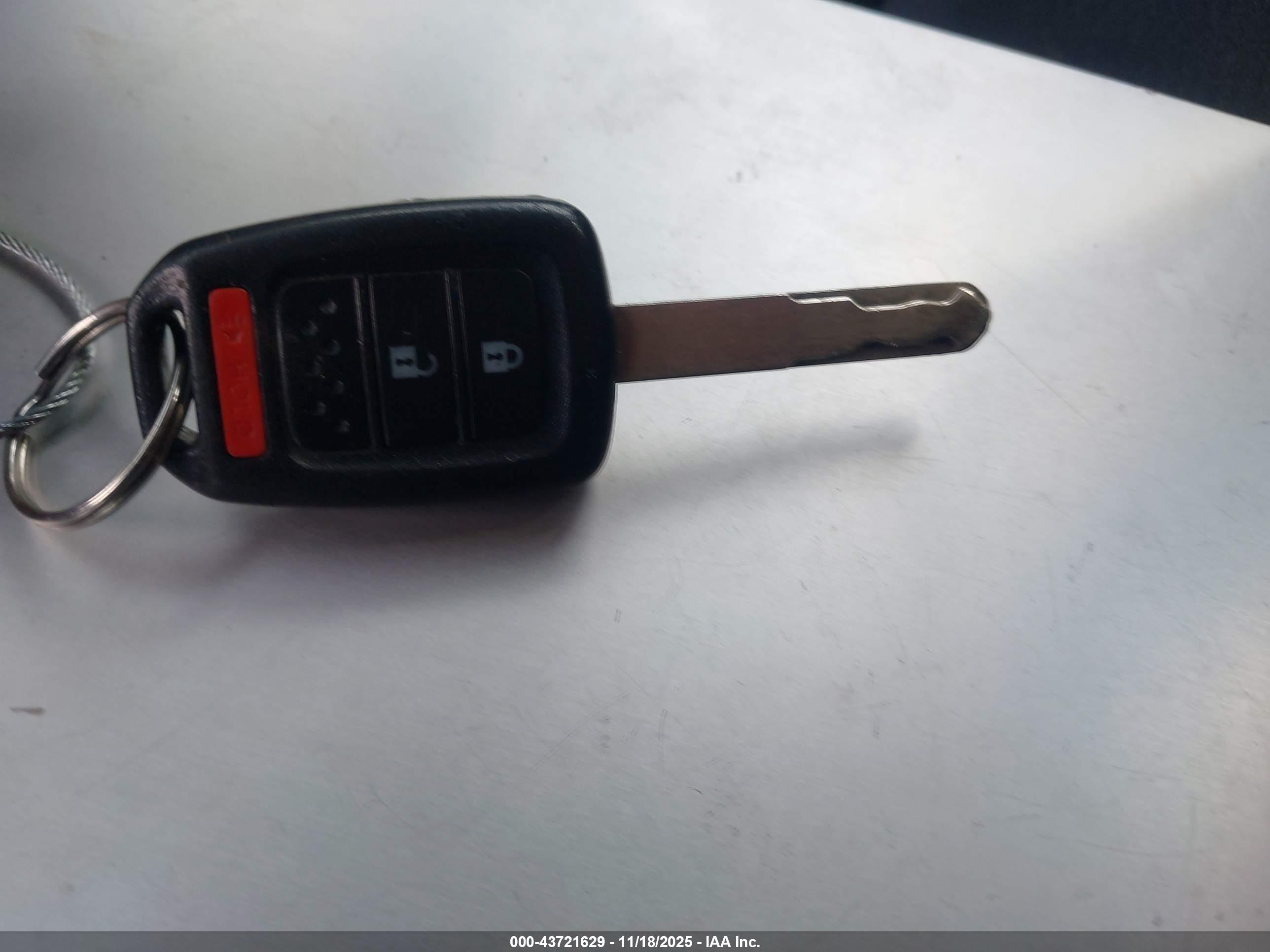 HONDA CR-V image 11