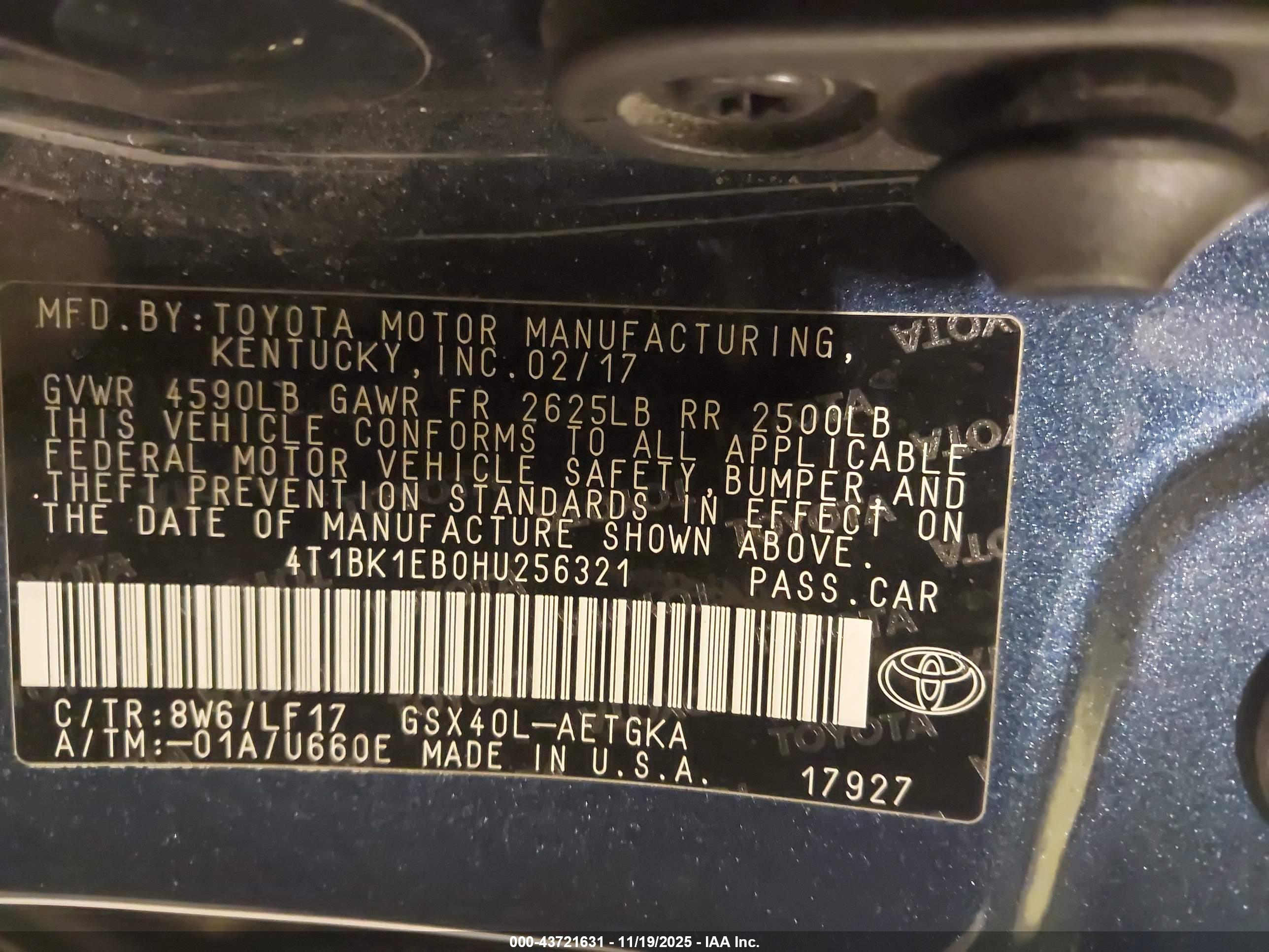 TOYOTA AVALON image 9