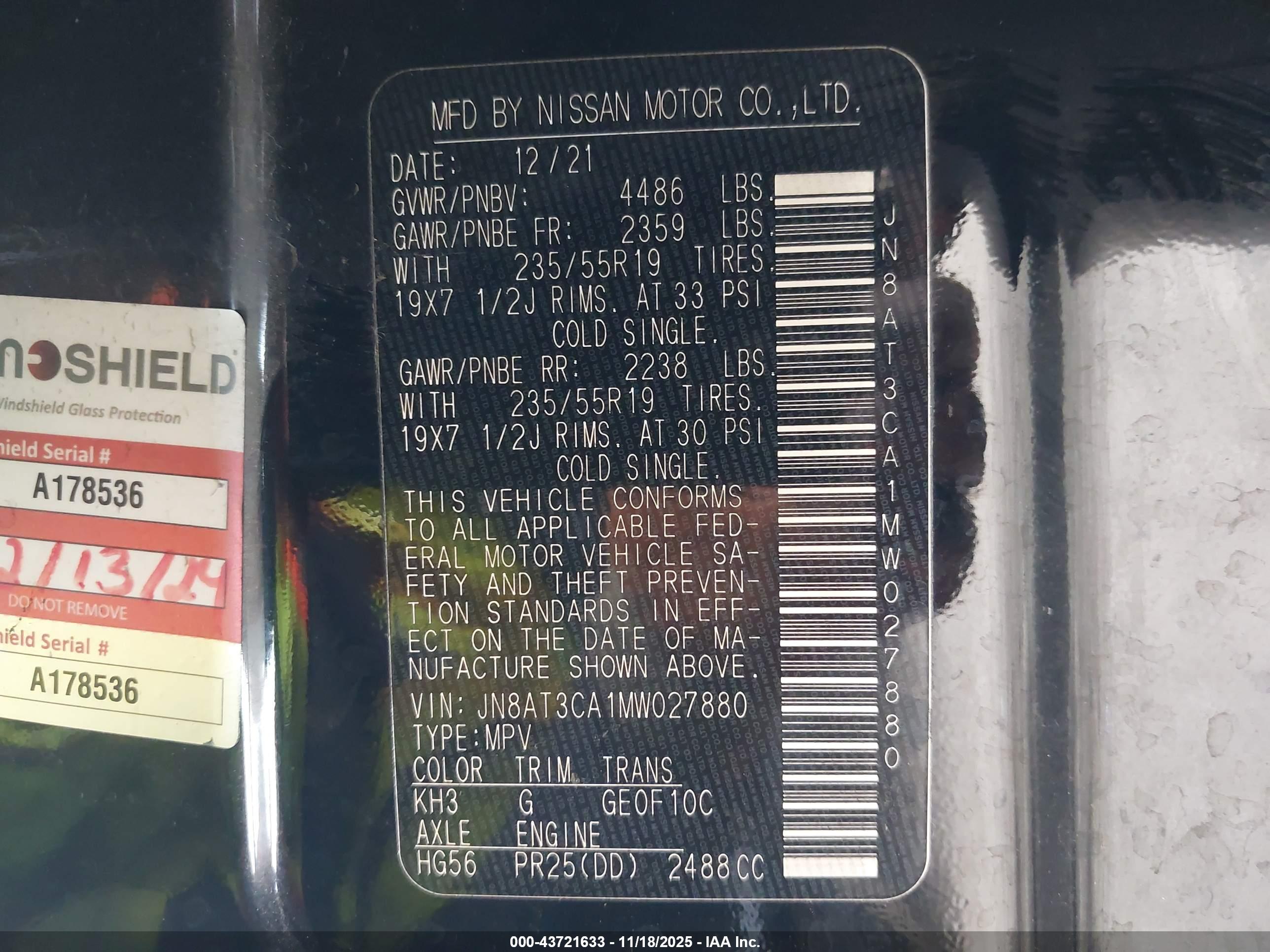 NISSAN ROGUE image 9