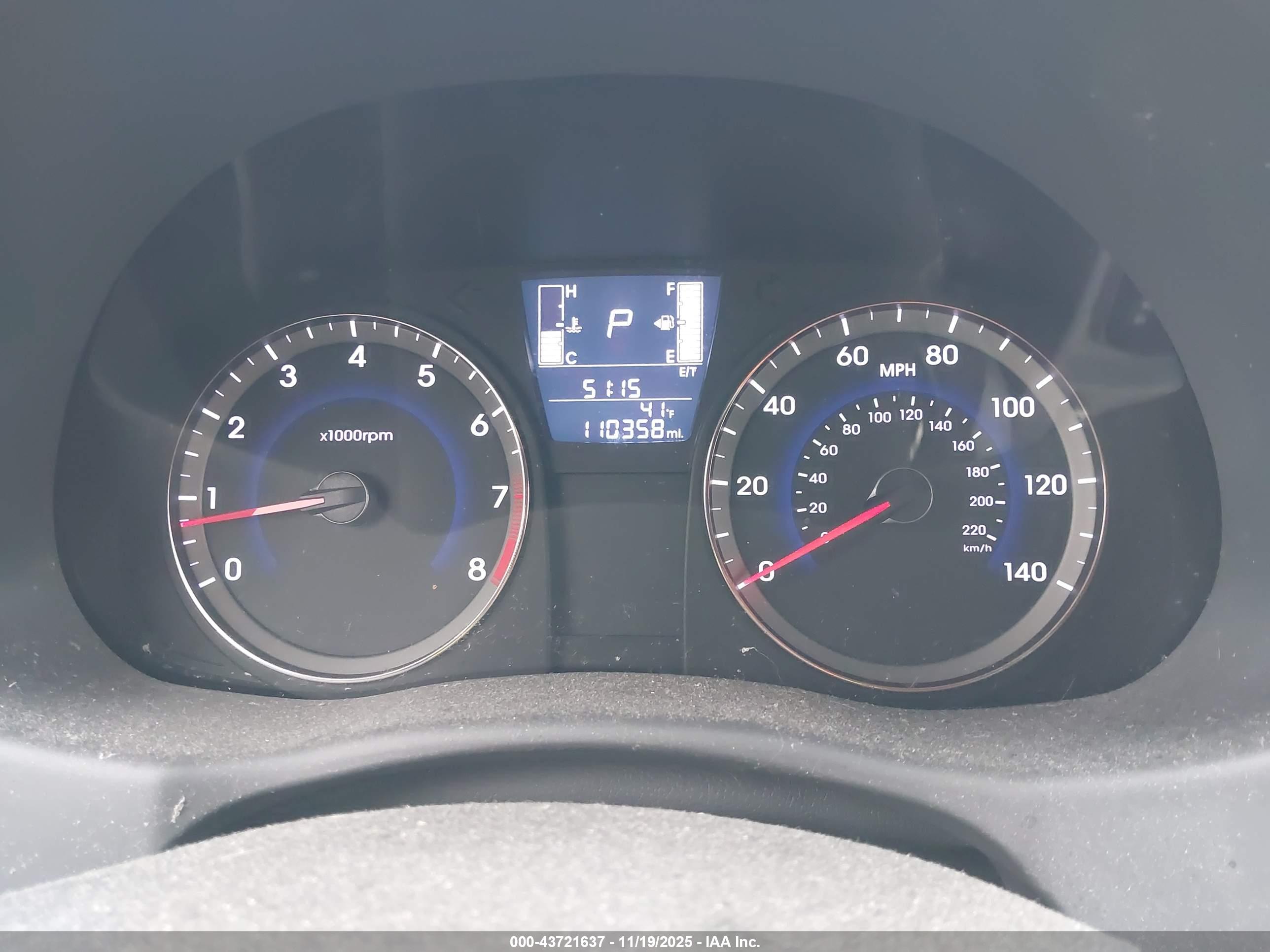 HYUNDAI ACCENT image 7