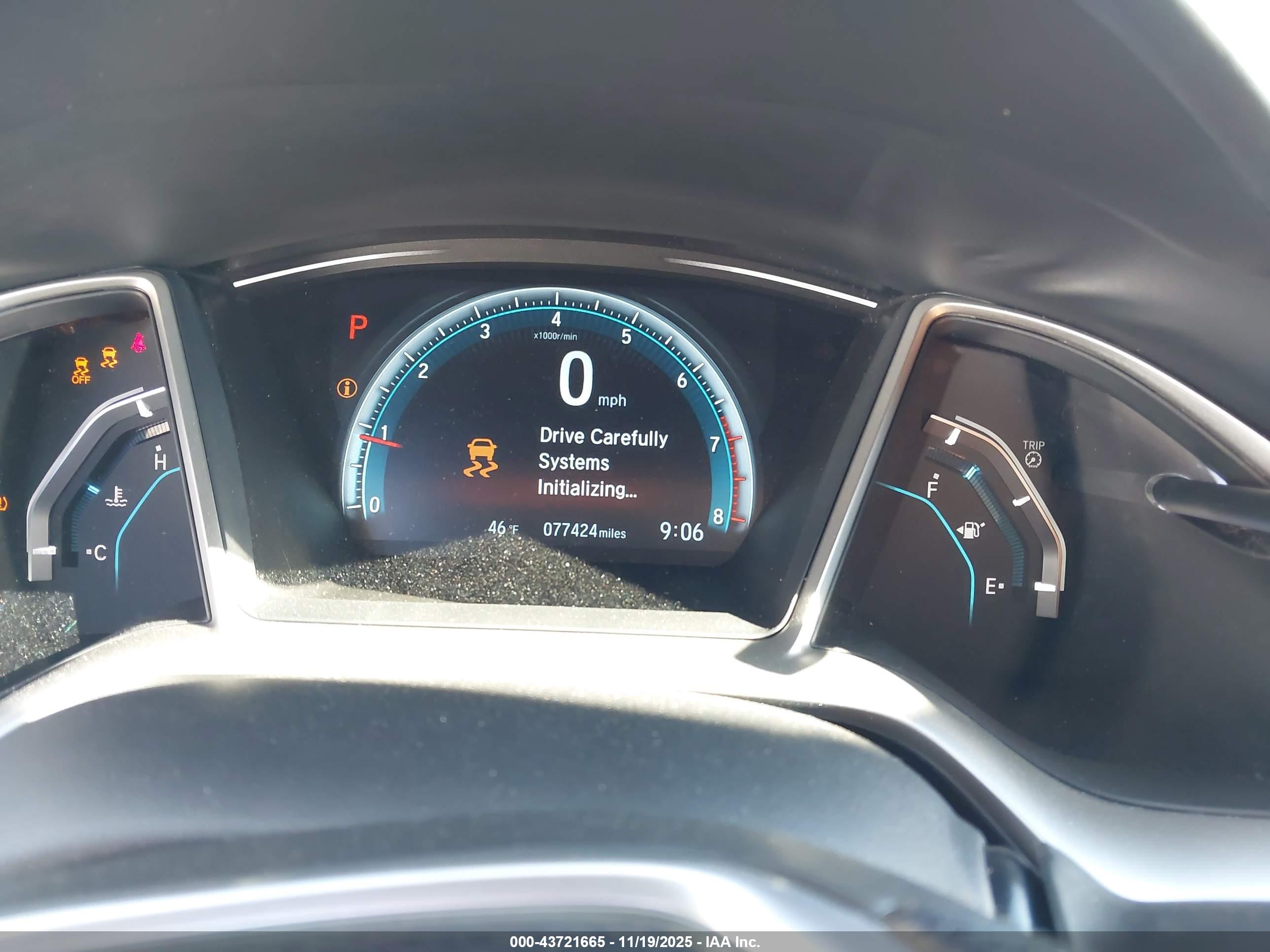 HONDA CIVIC image 7