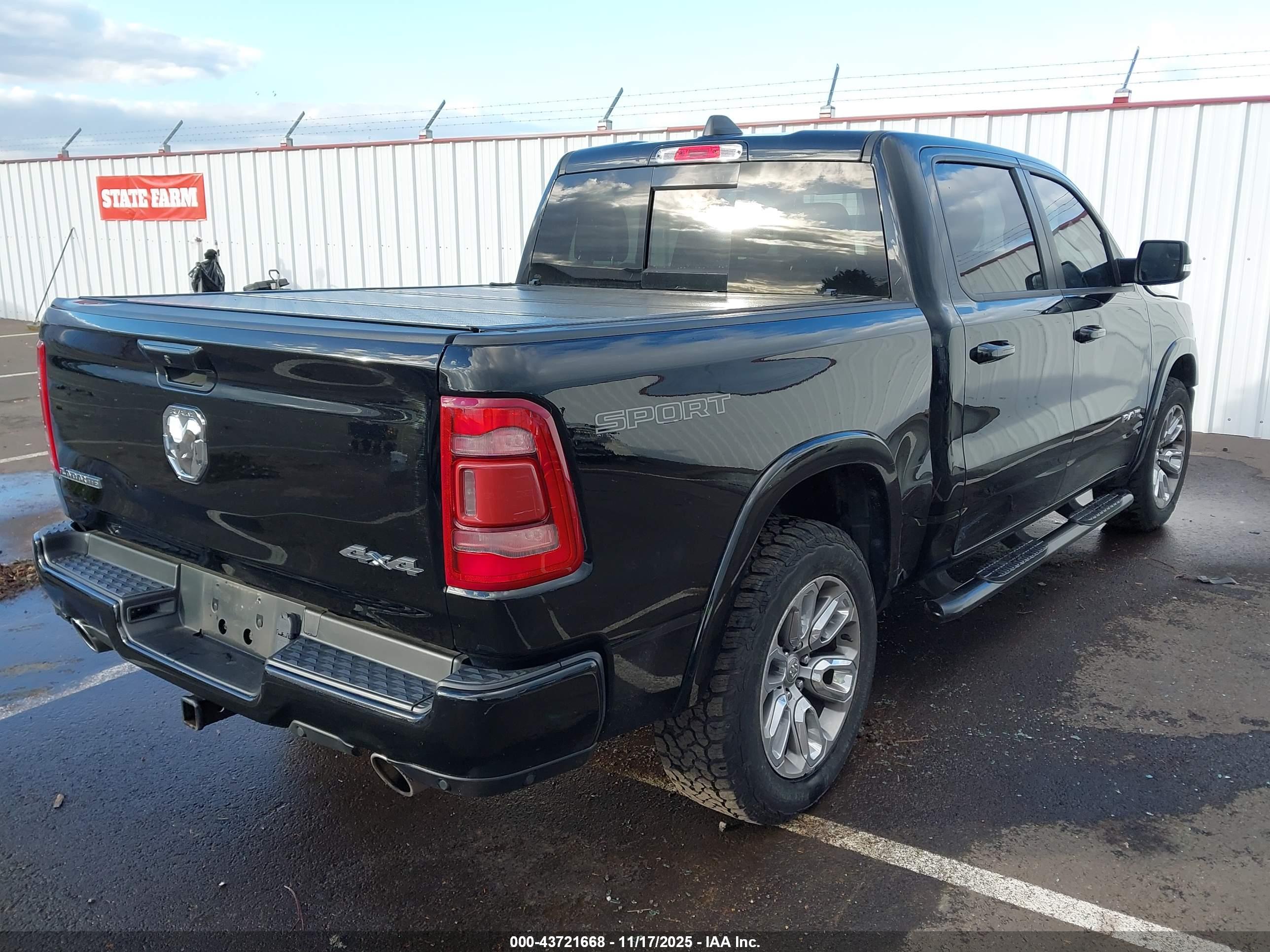 RAM 1500 image 4