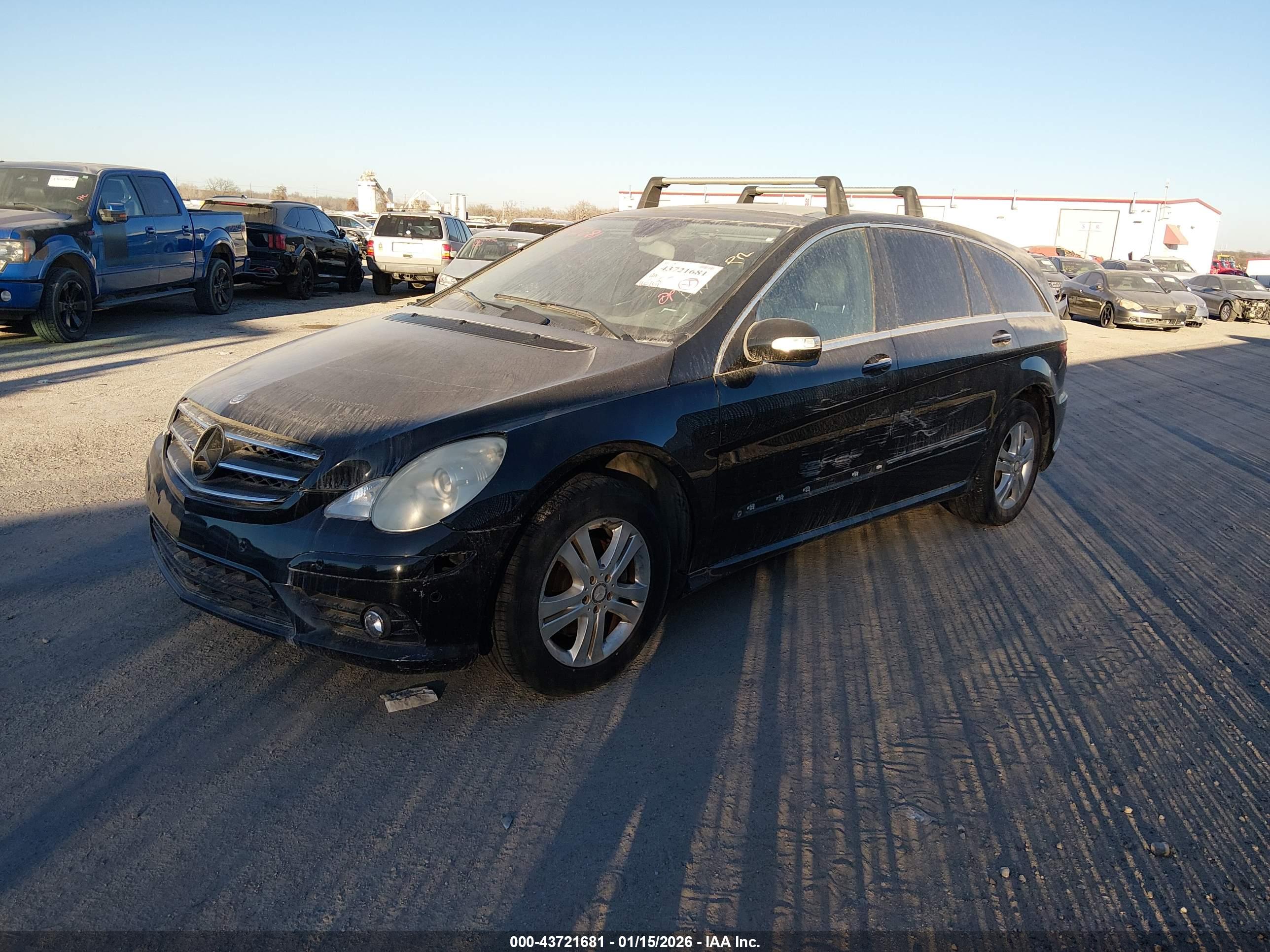 MERCEDES-BENZ R image 2