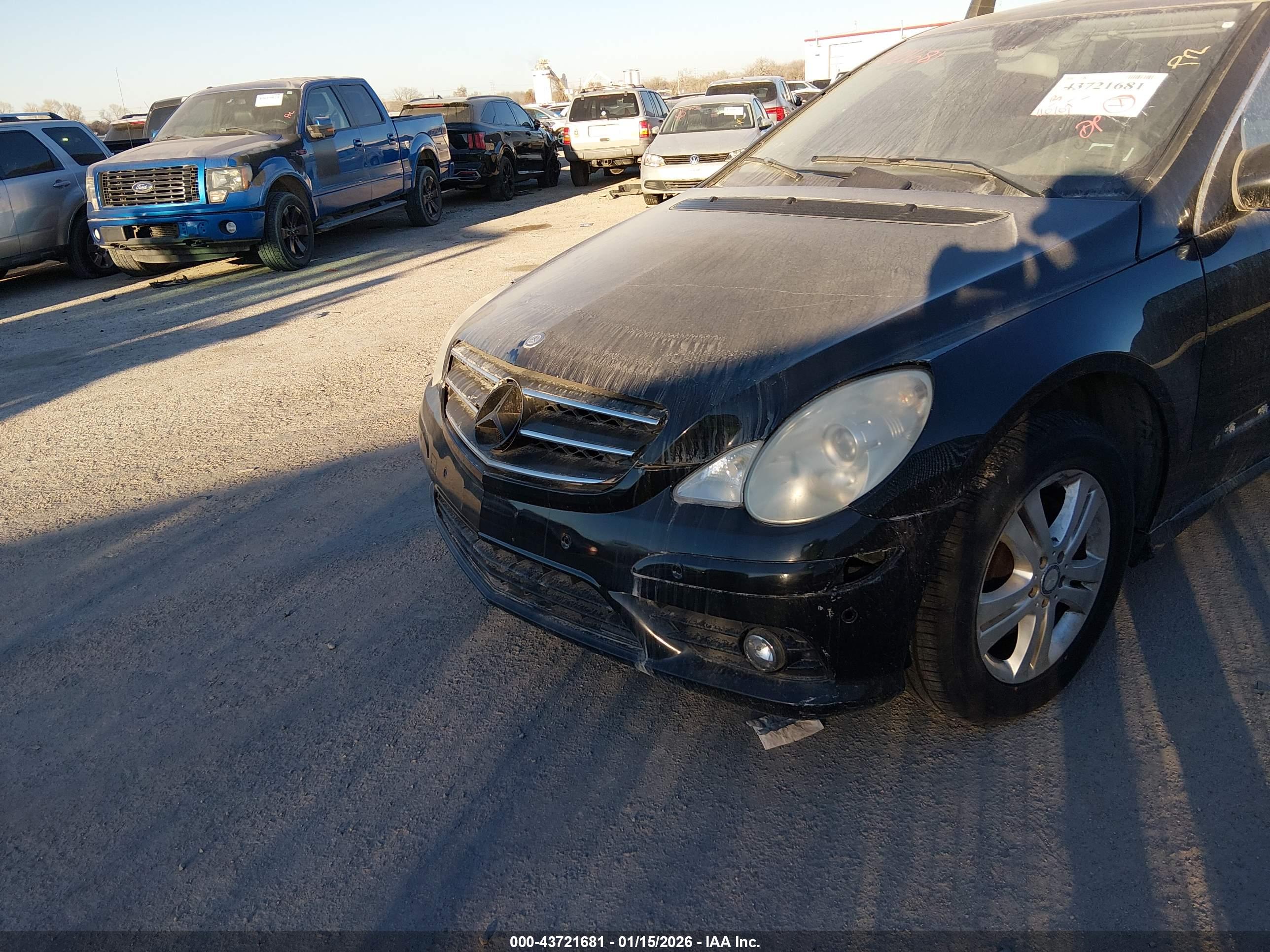 MERCEDES-BENZ R image 6
