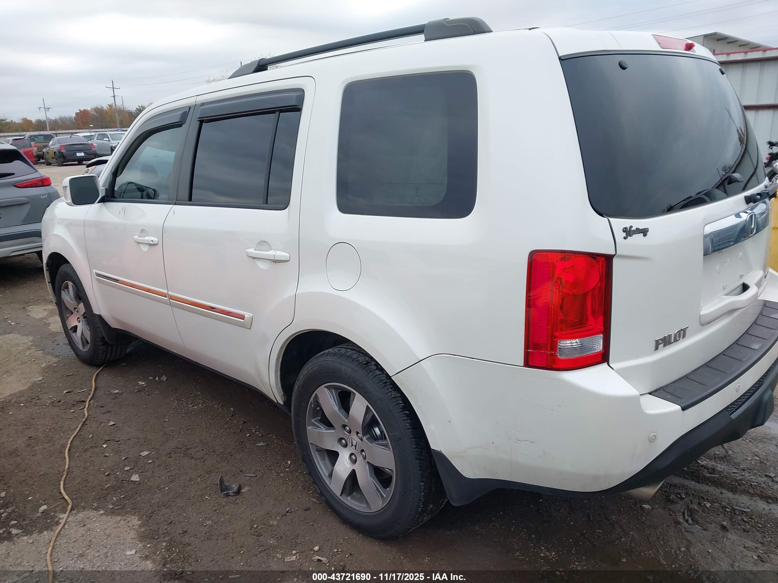HONDA PILOT image 6