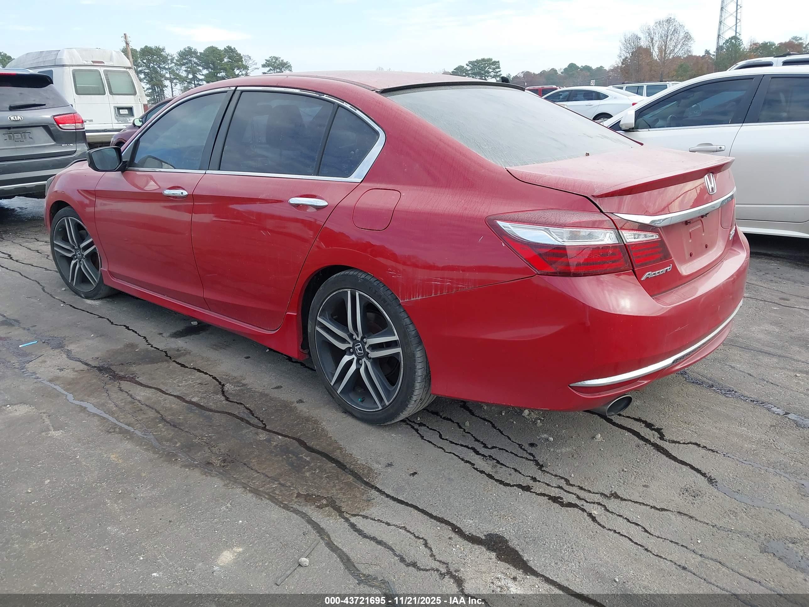 HONDA ACCORD image 3