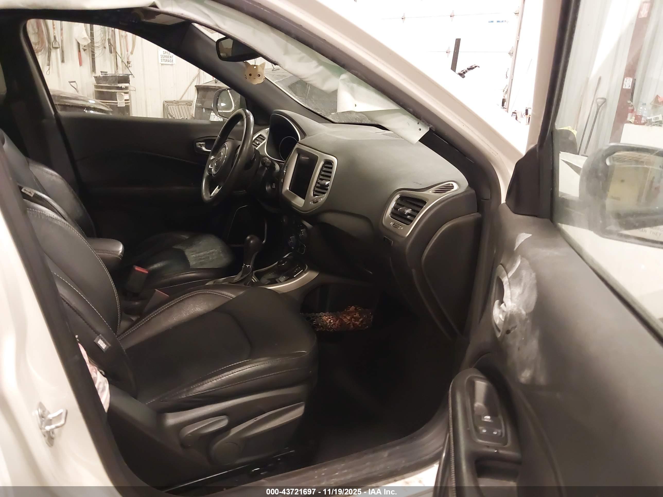 JEEP COMPASS image 5