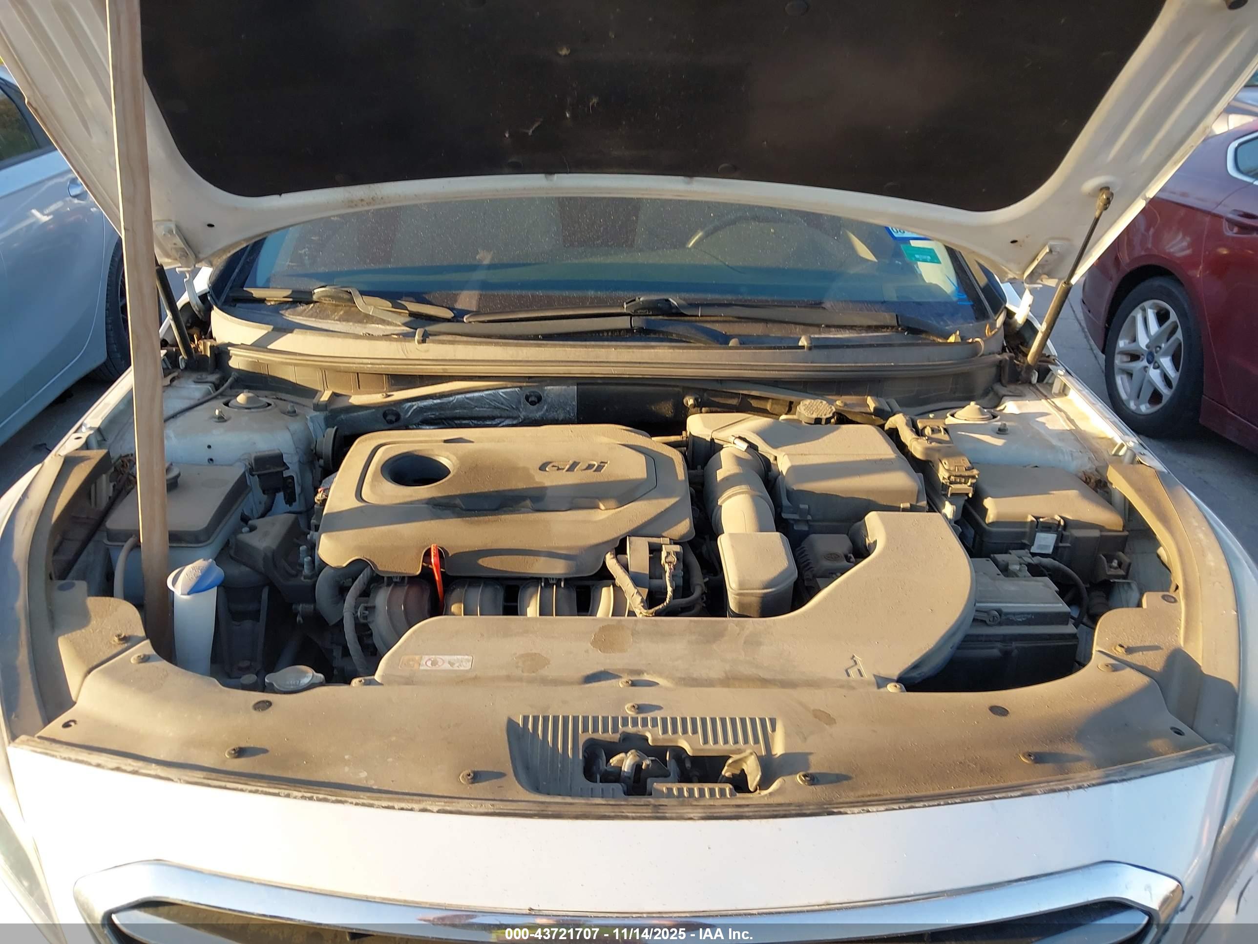 HYUNDAI SONATA image 10