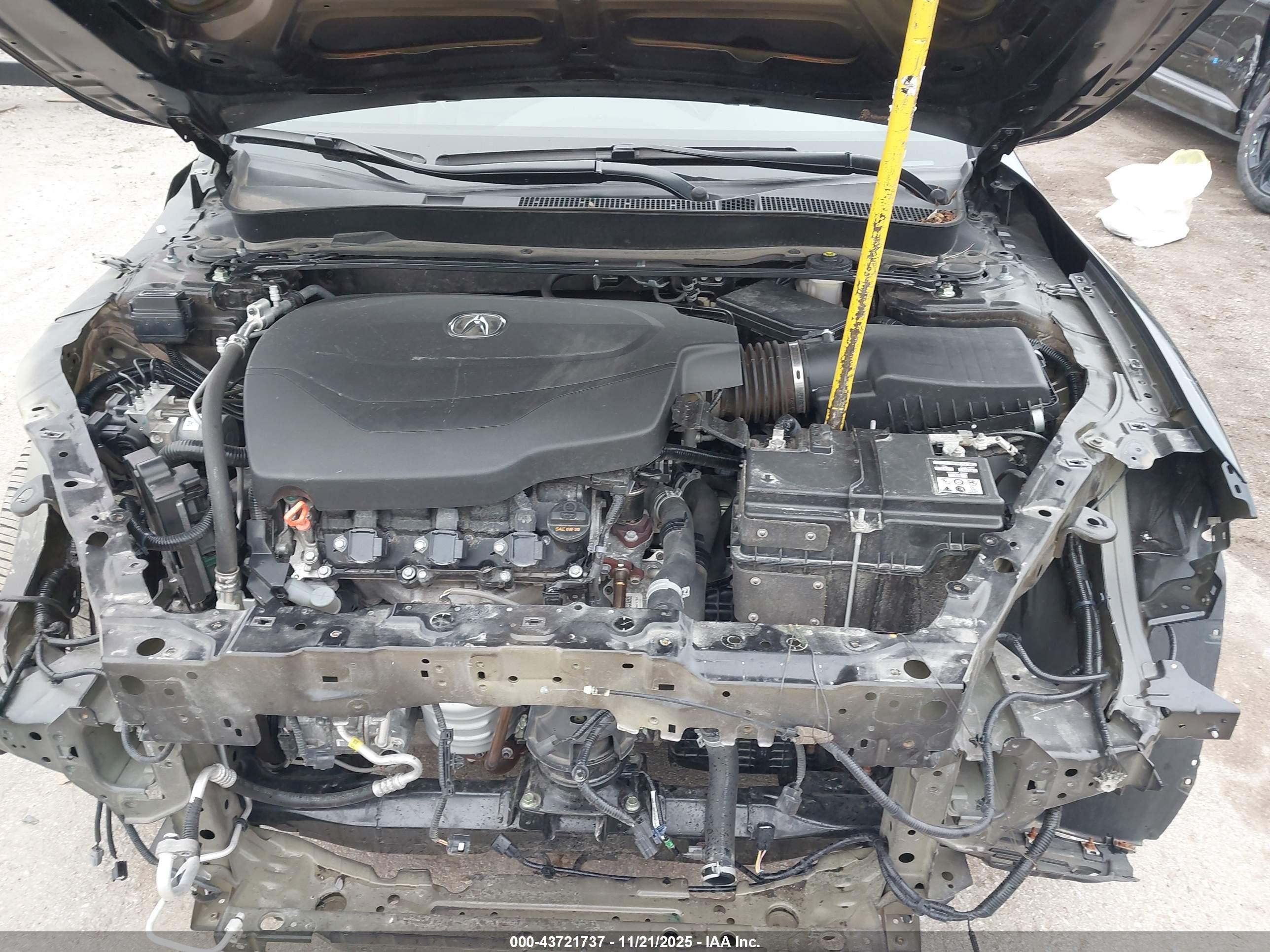 ACURA TLX image 10