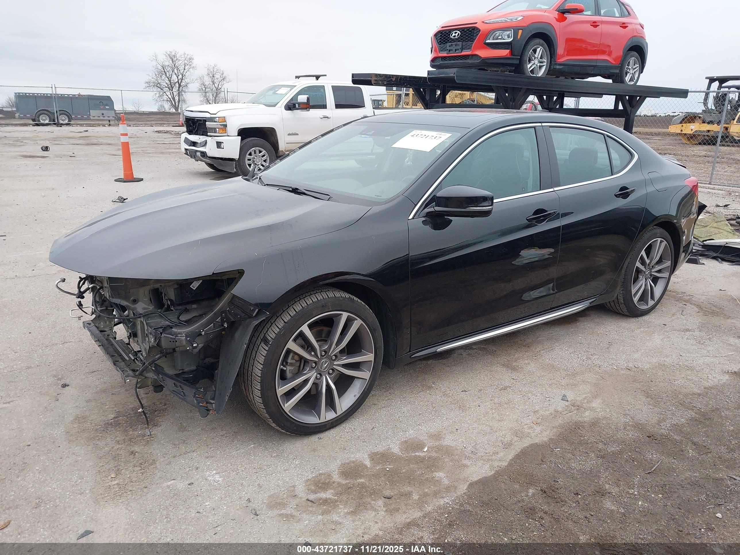 ACURA TLX image 2