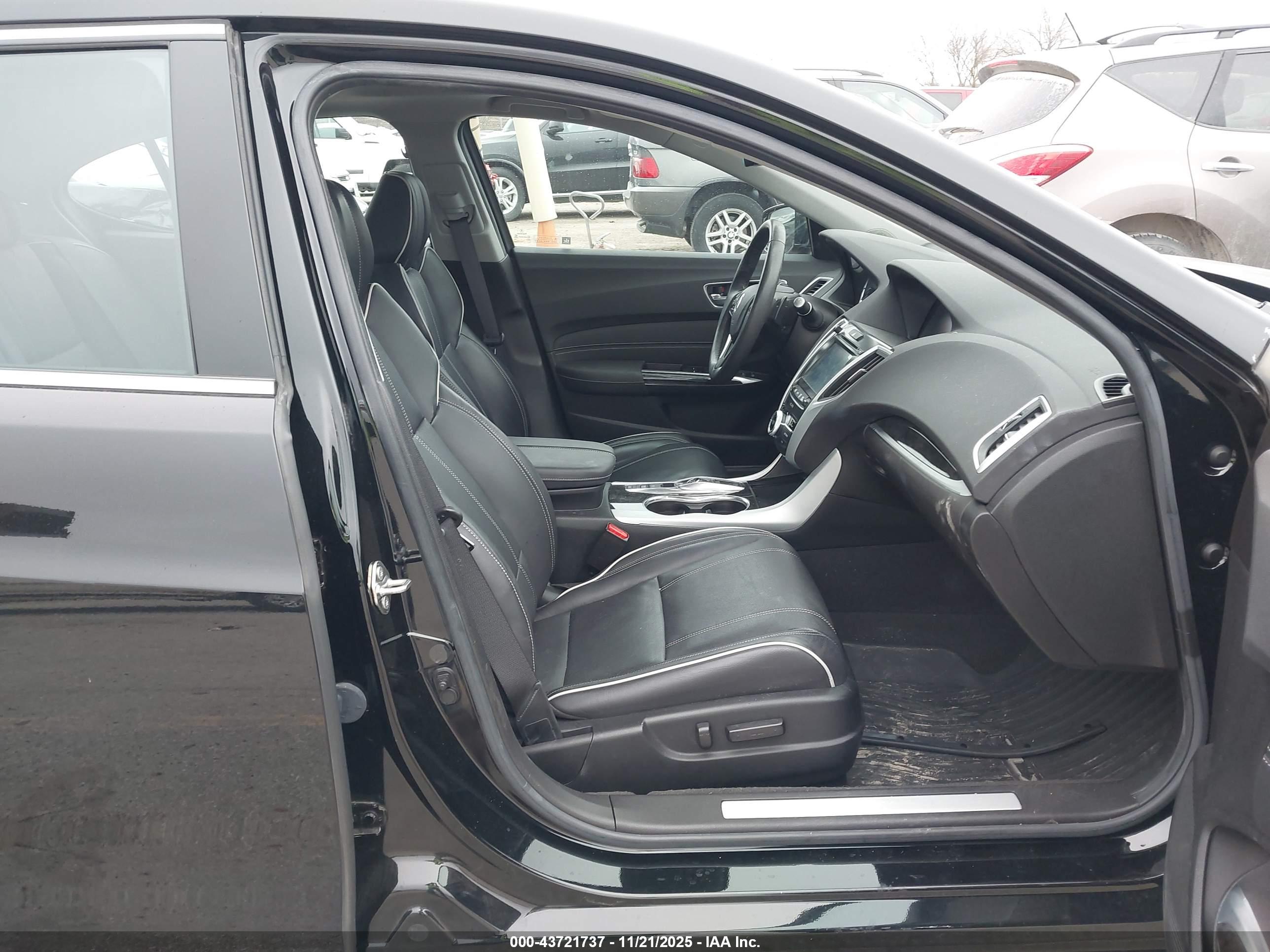 ACURA TLX image 5