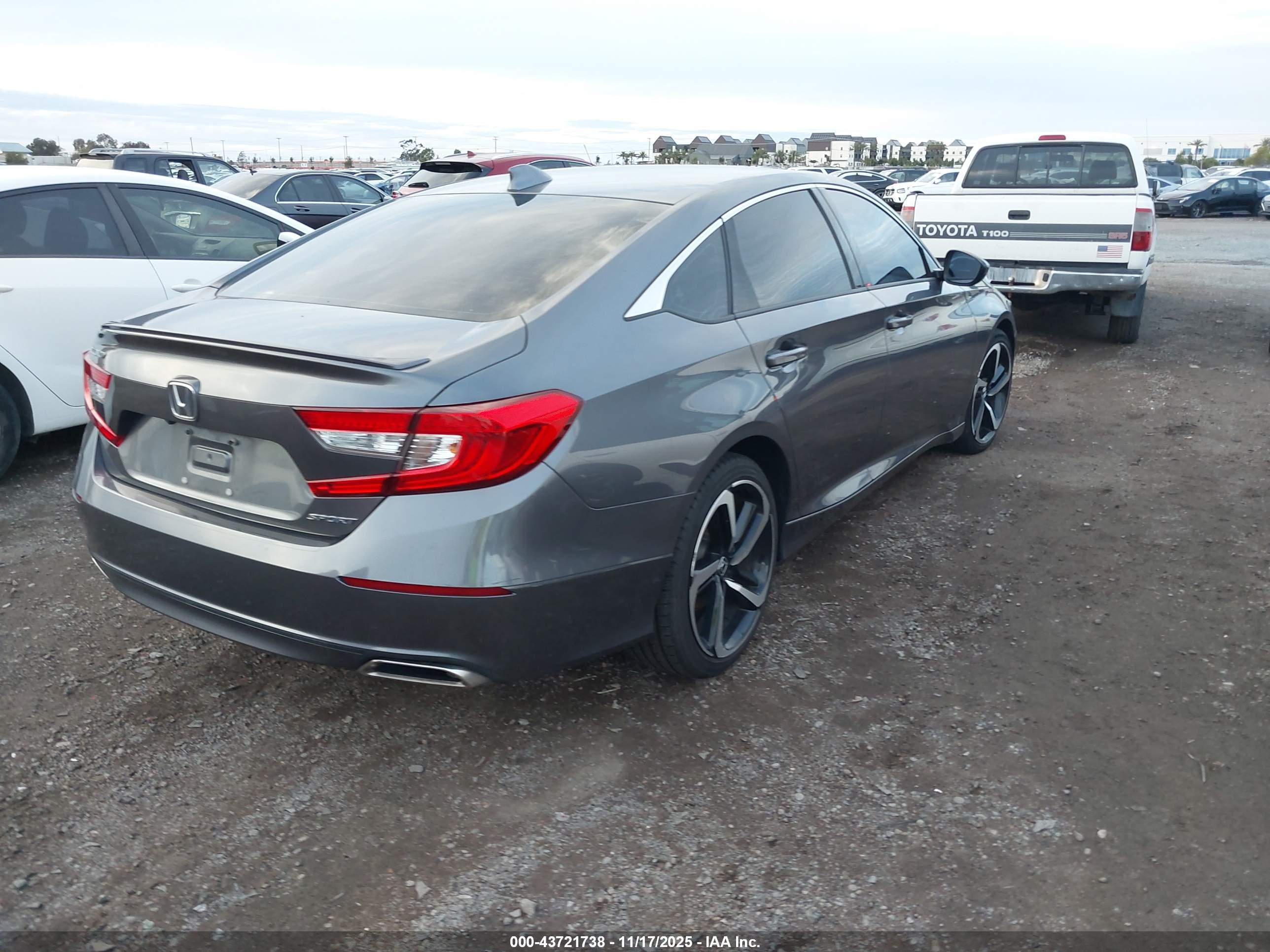 HONDA ACCORD image 4