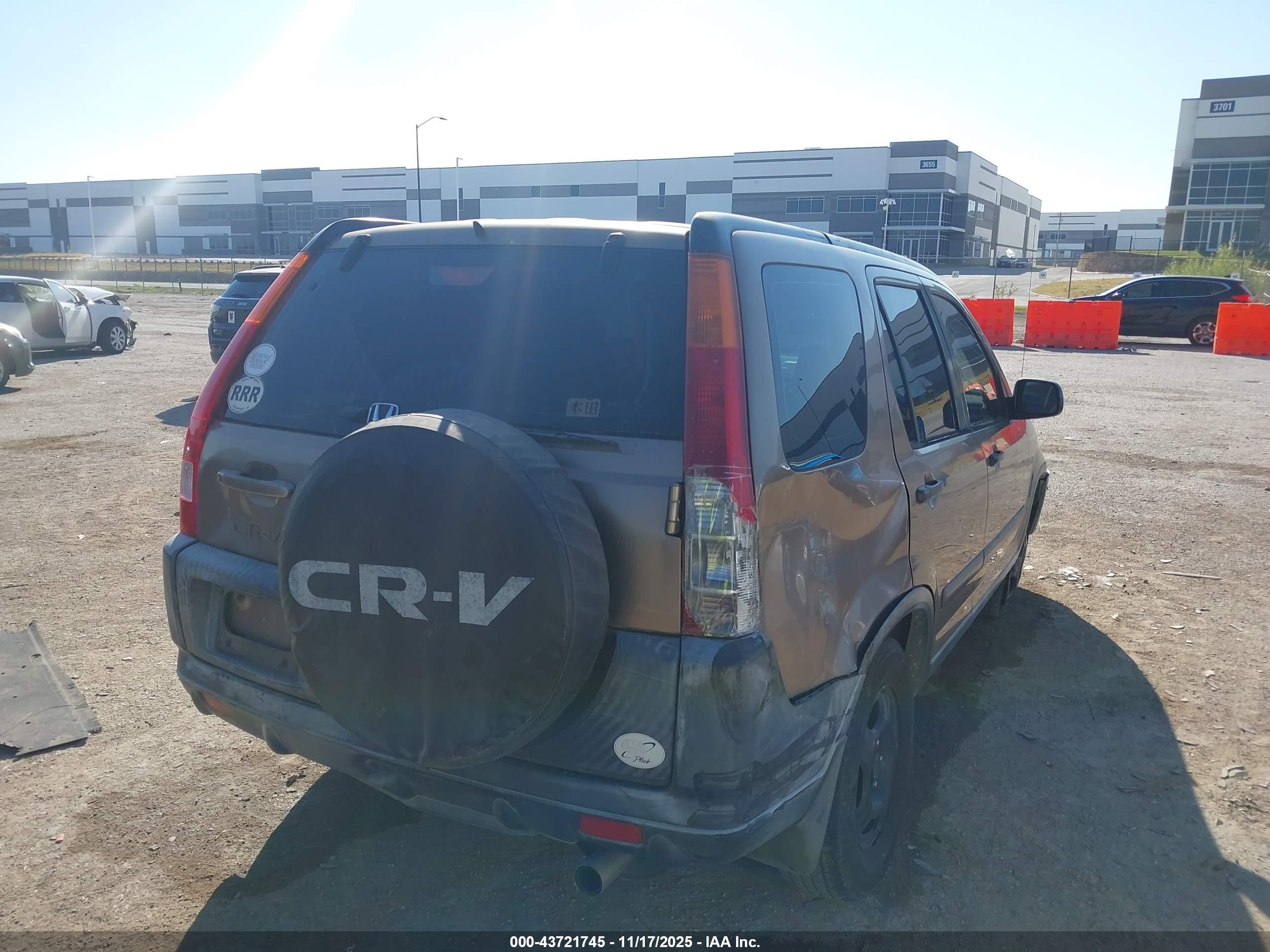 HONDA CR-V image 4