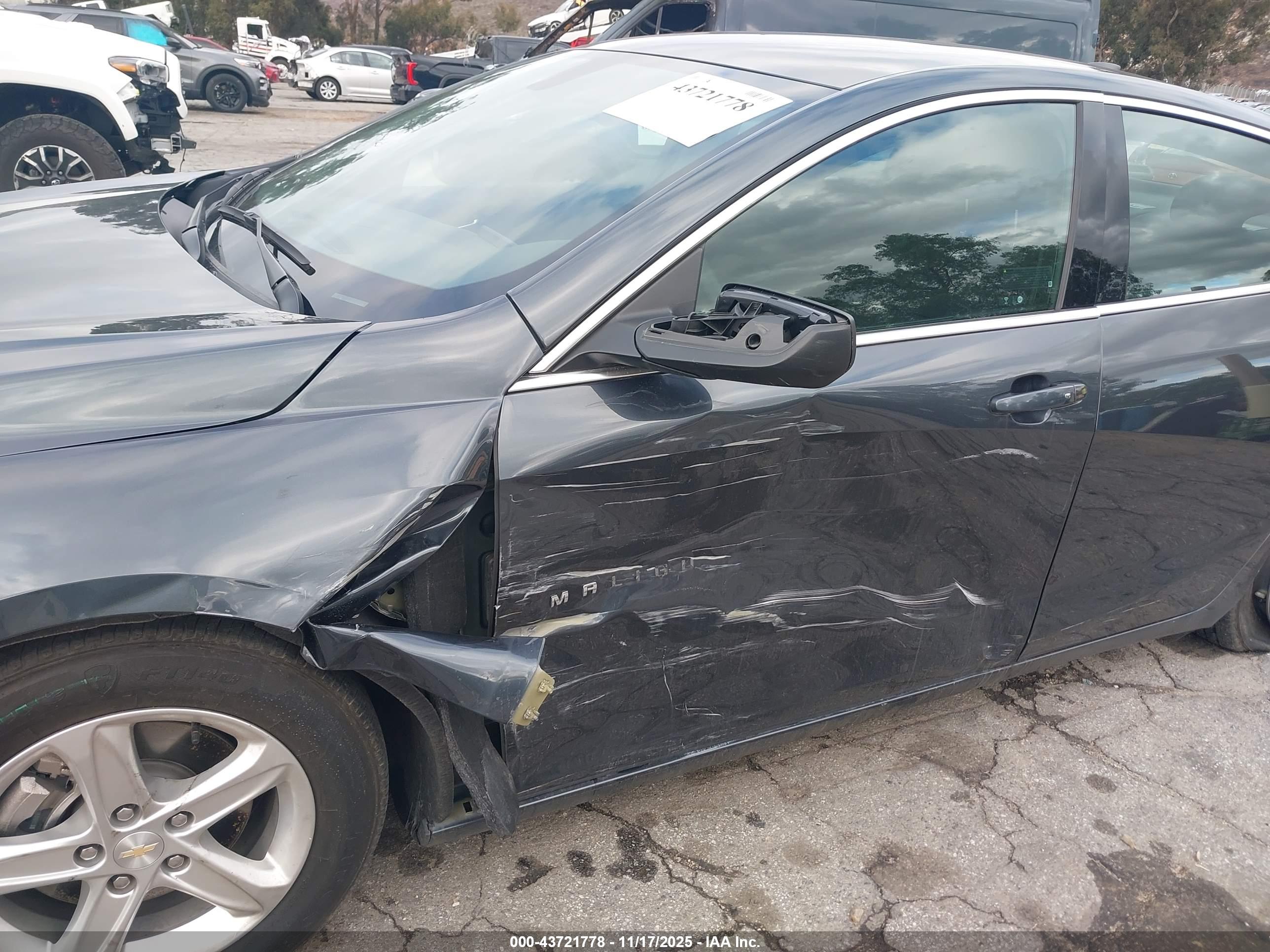 CHEVROLET MALIBU image 6