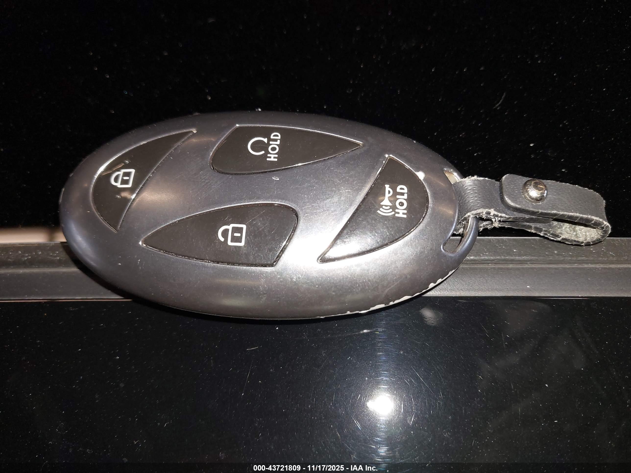 HYUNDAI SONATA image 11