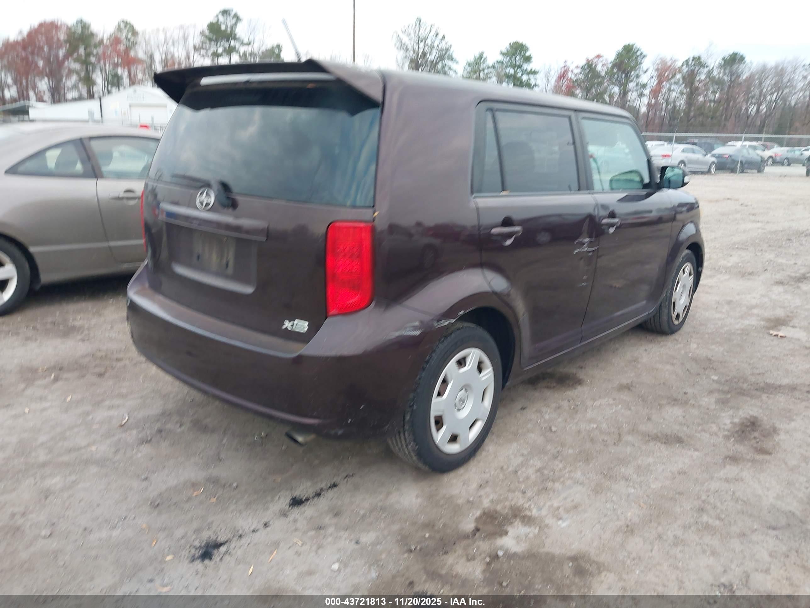 SCION XB image 4