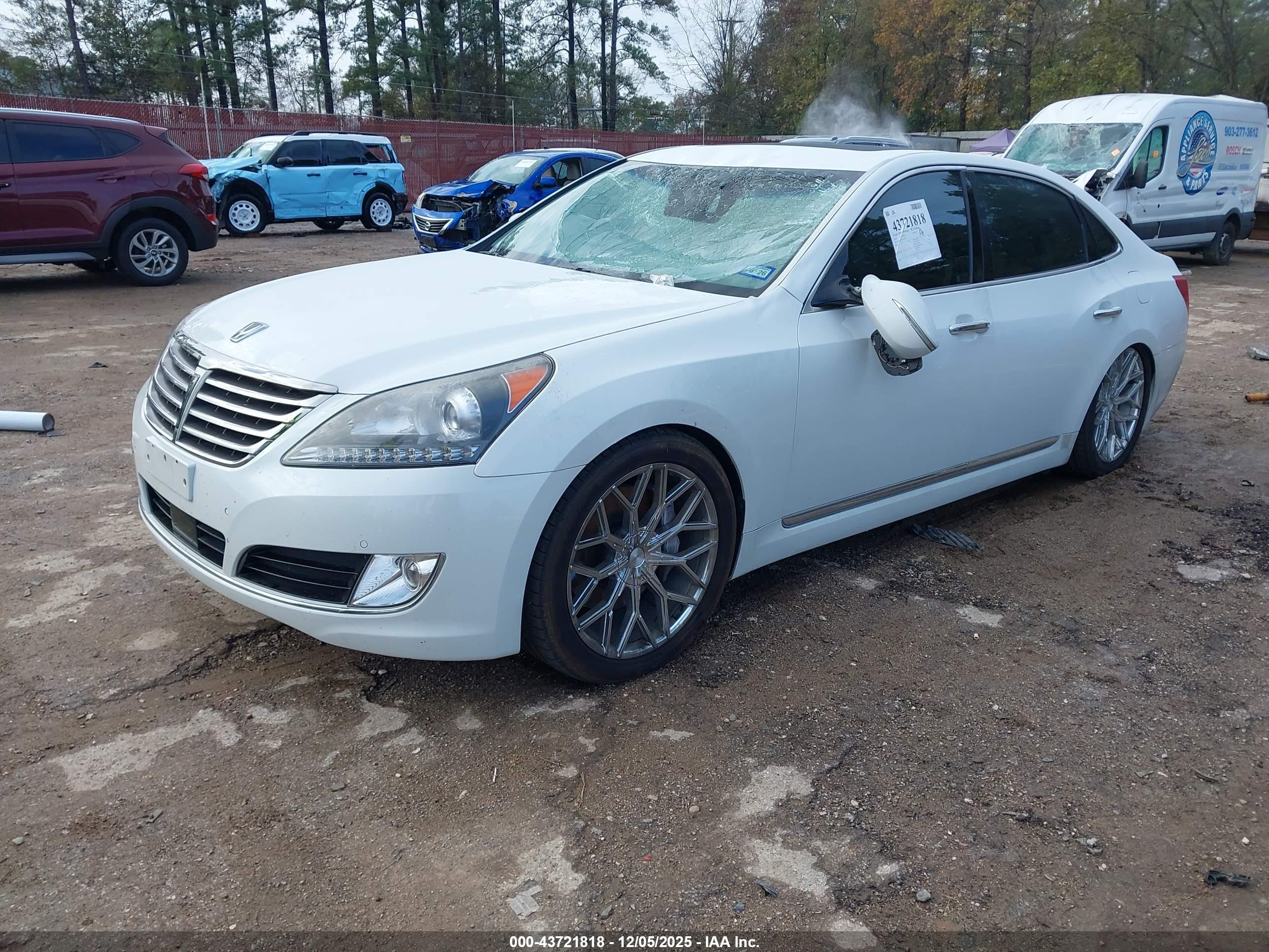 HYUNDAI EQUUS image 2