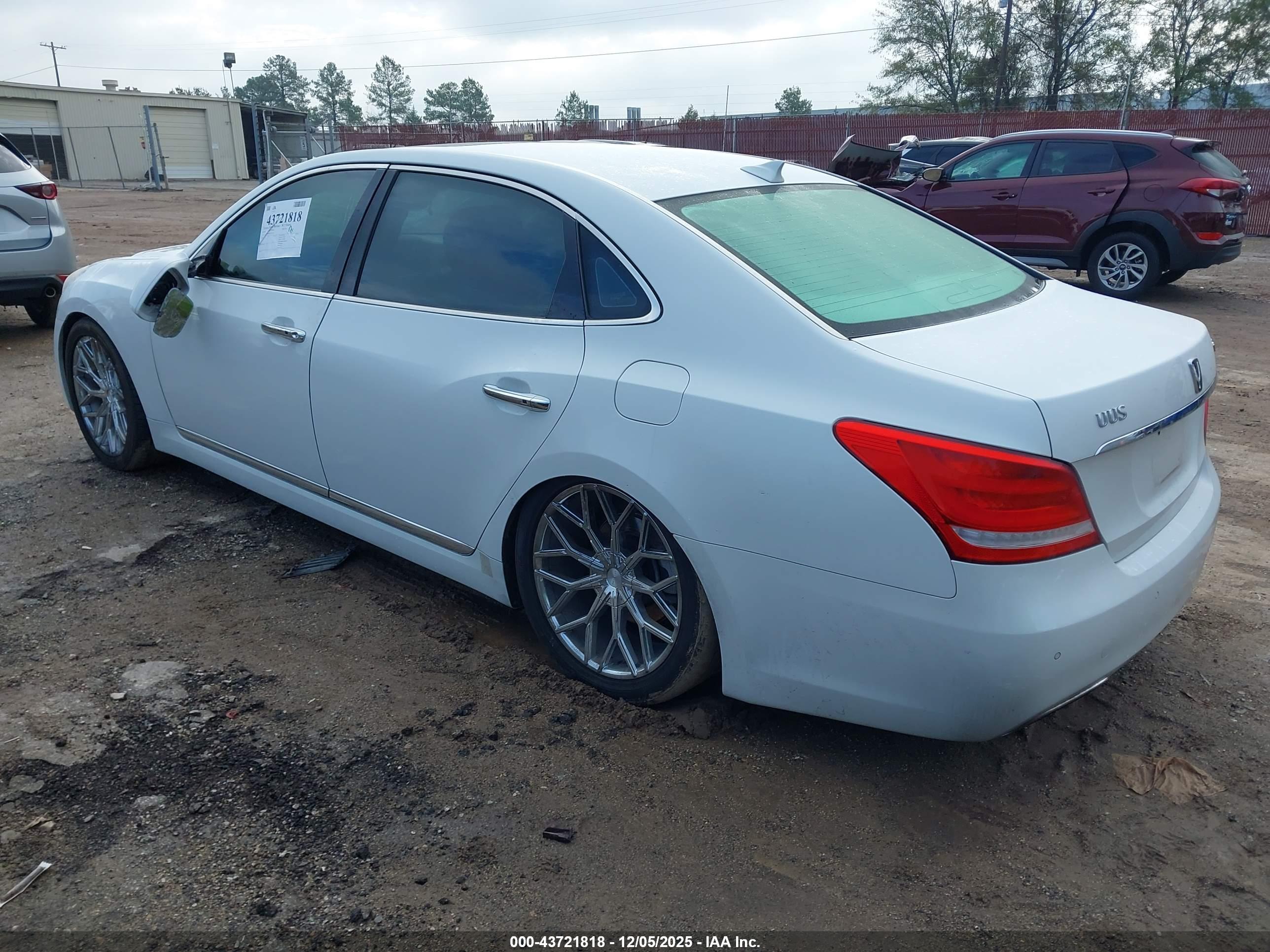 HYUNDAI EQUUS image 3