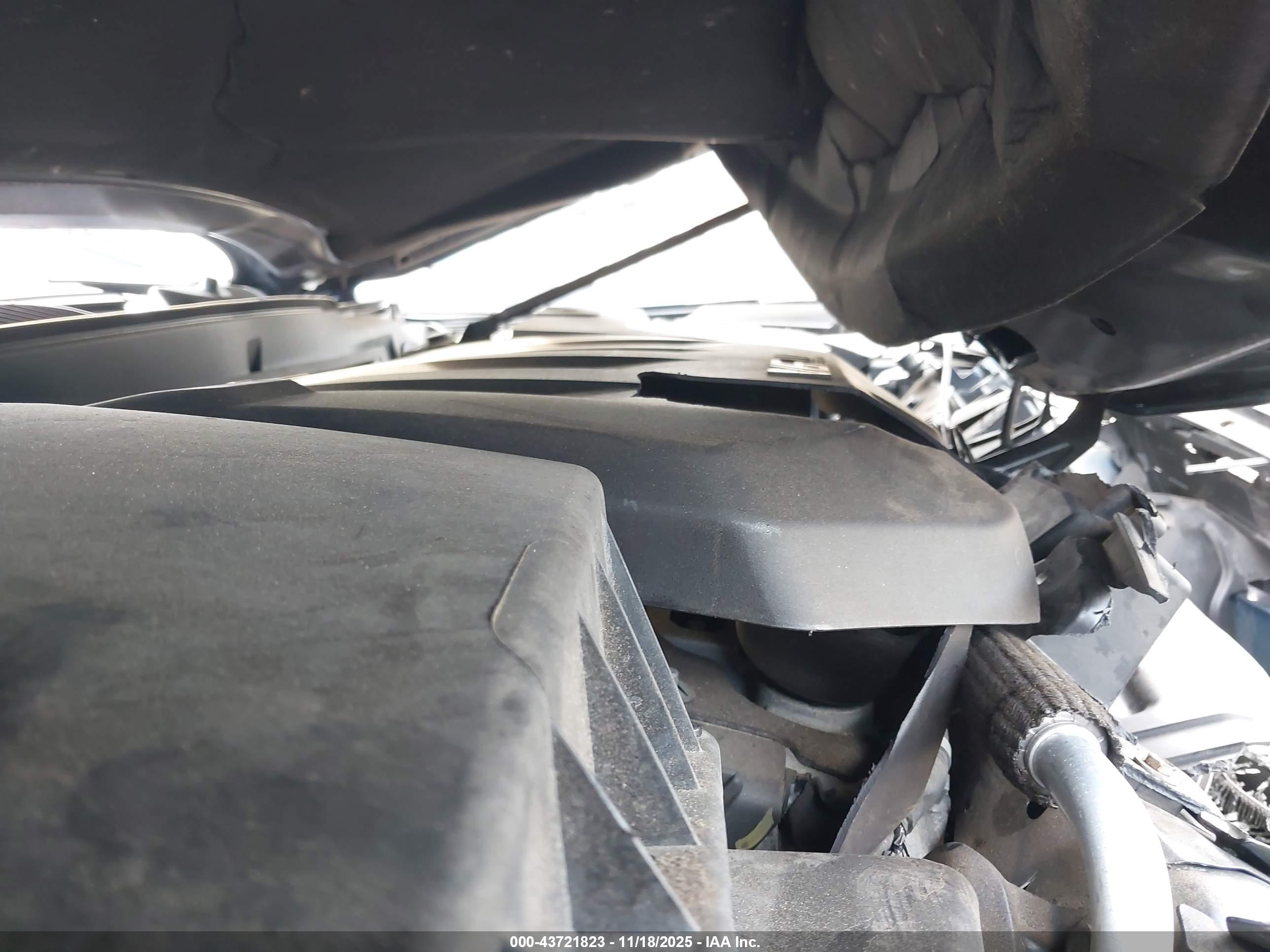 CHEVROLET IMPALA image 10