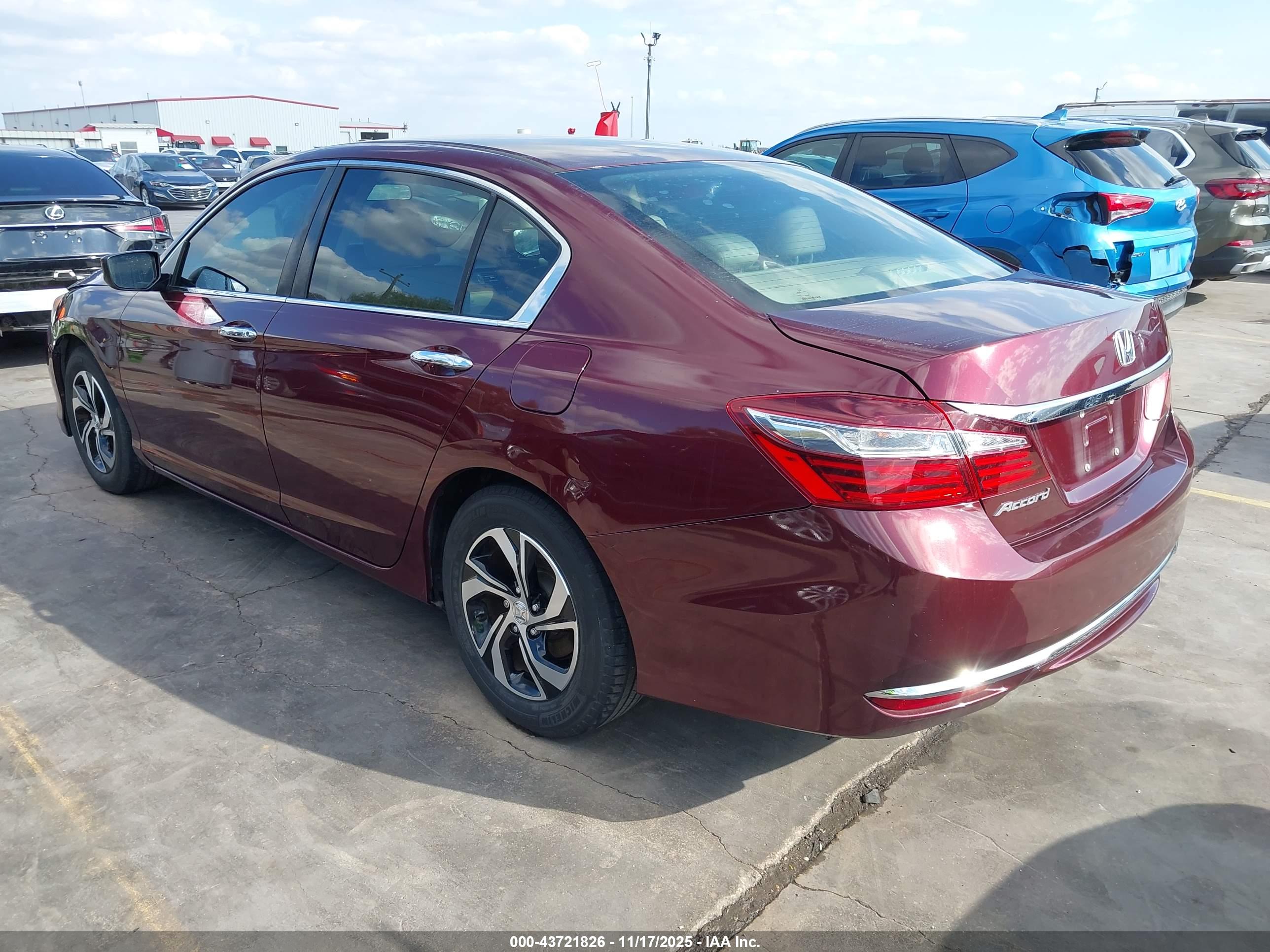HONDA ACCORD image 3